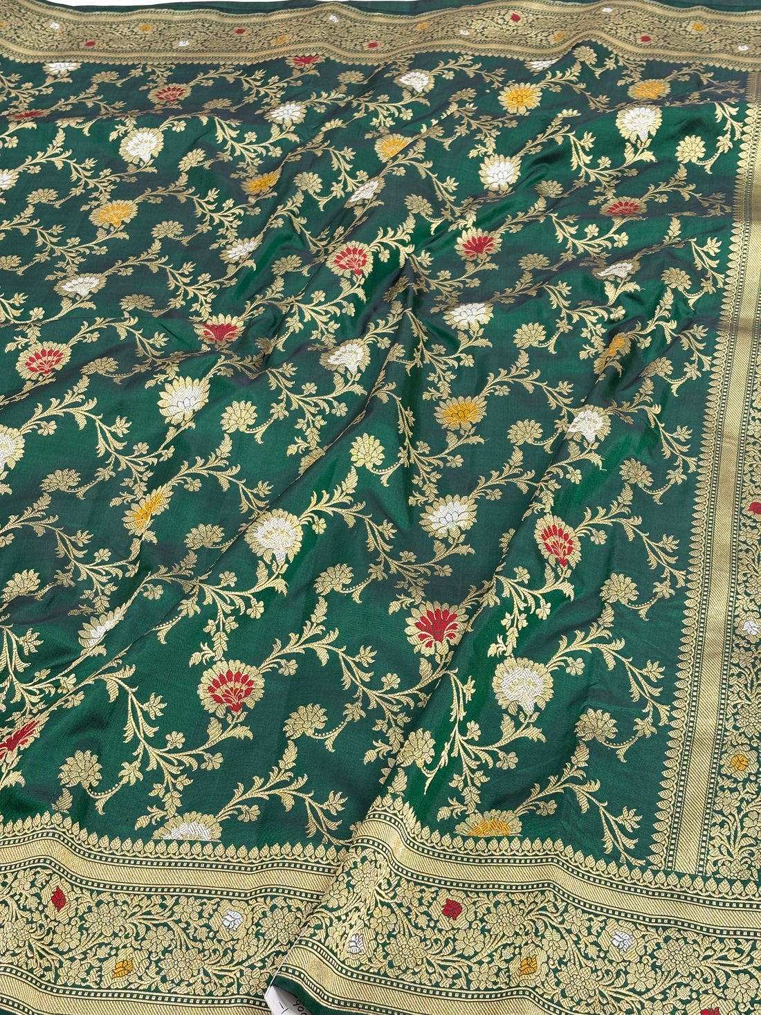 Green Banarasi Pure Katan Silk Meenakari Jaal Weaving Saree