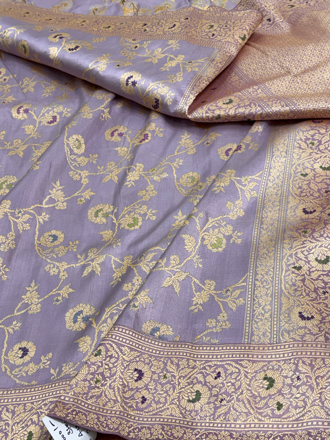 Lilac Banarasi Pure Katan Silk Meenakari Jaal Weaving Saree