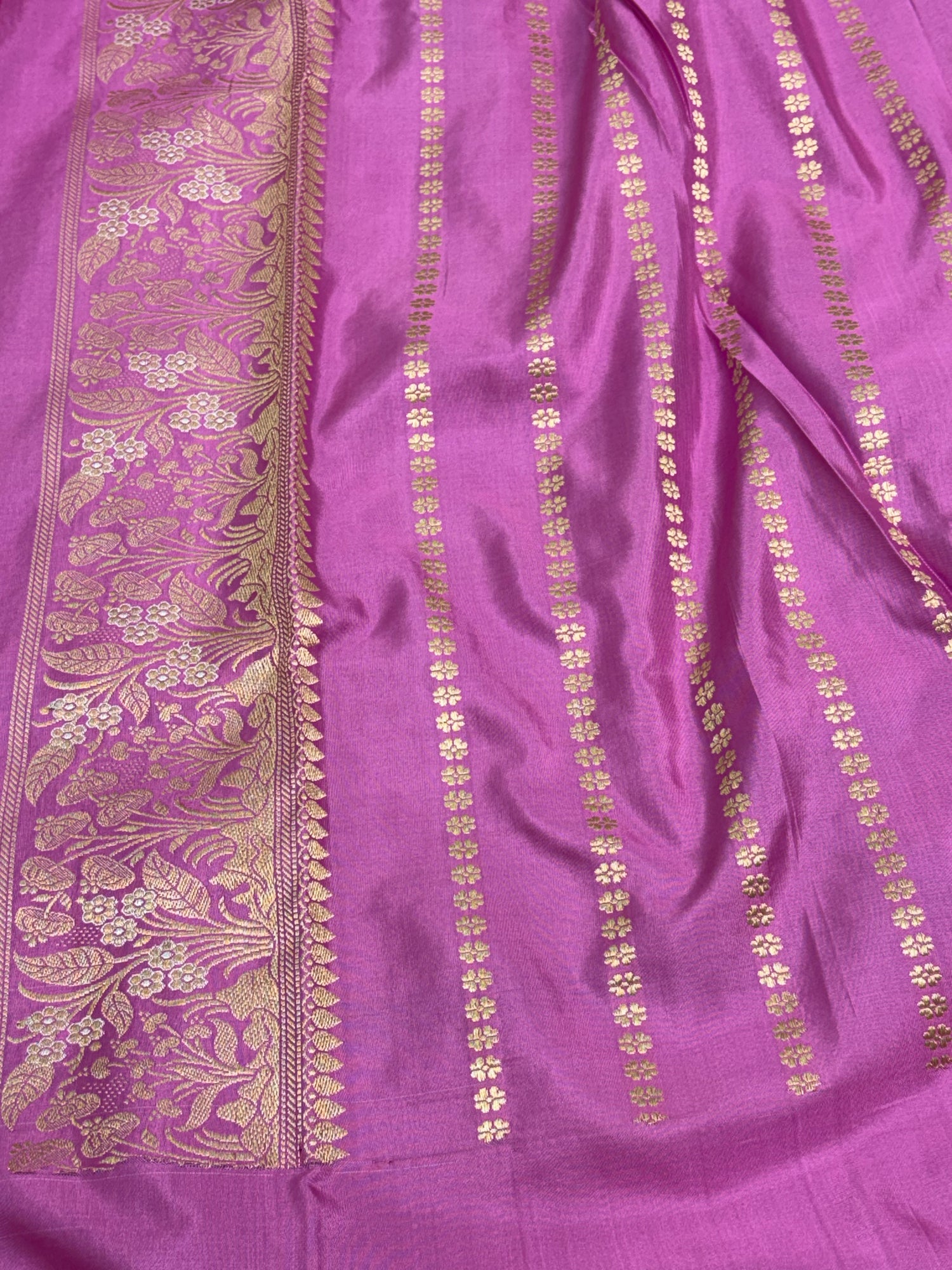 Traditional Pink Banarasi Pure Katan Silk Saree with Rupa Sona Meenakari Jaal Motifs