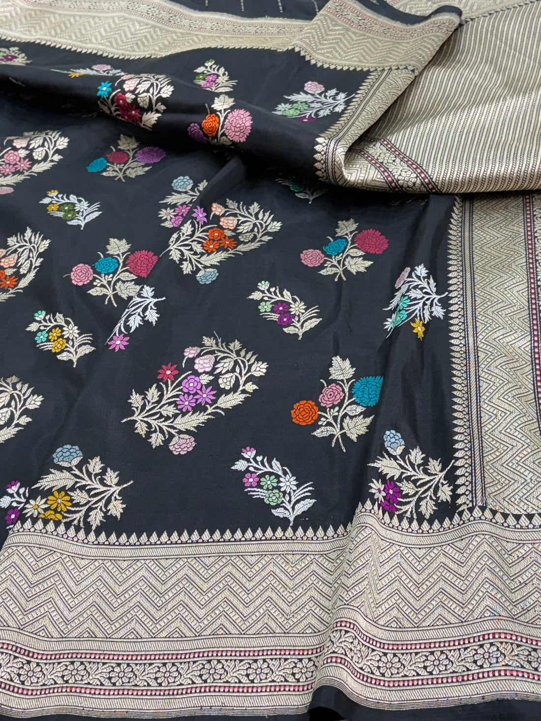 Black Banarasi Multicolor Meenakari Buta Jaal Pure Katan Silk Saree