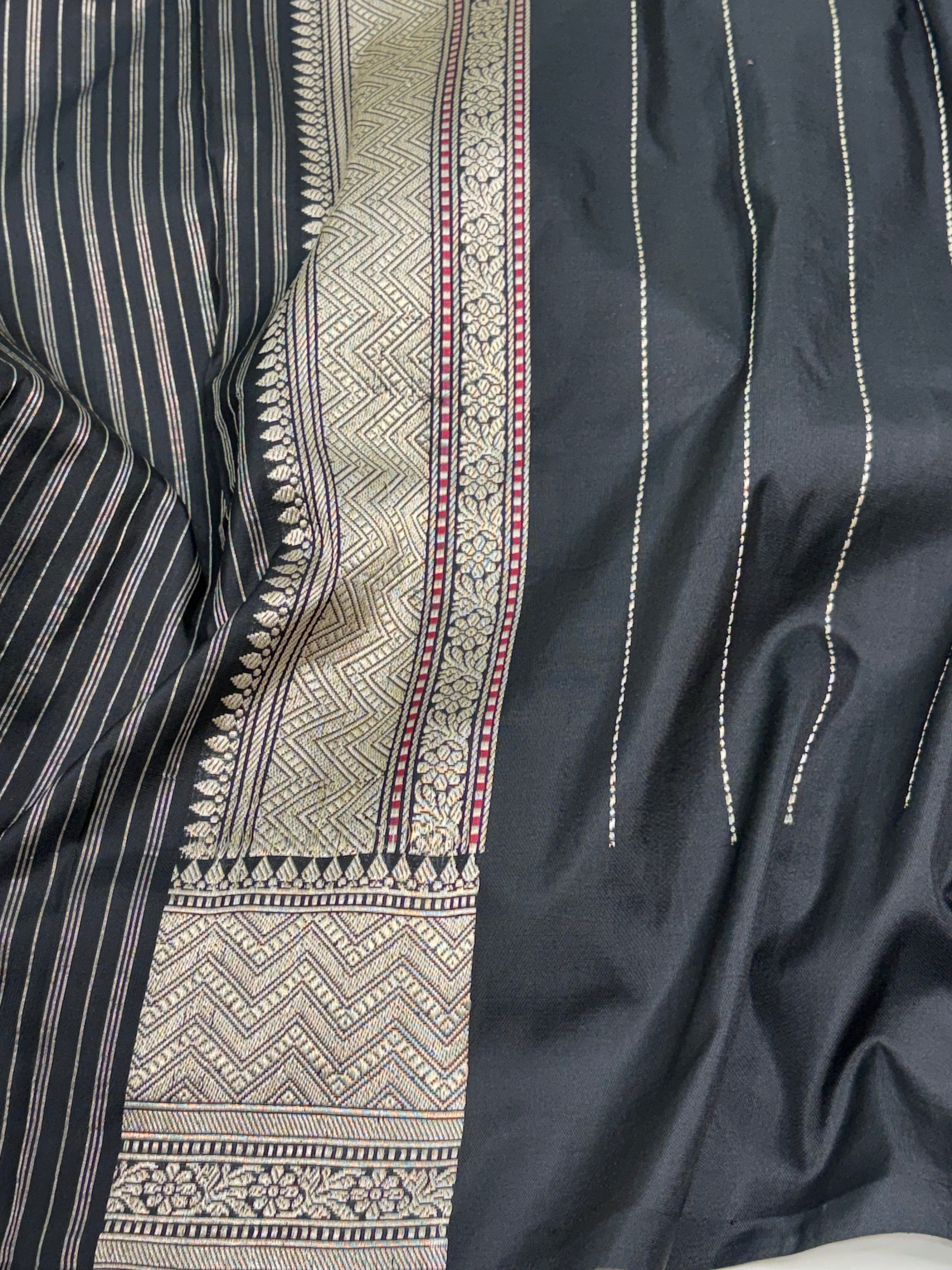Black Banarasi Multicolor Meenakari Buta Jaal Pure Katan Silk Saree