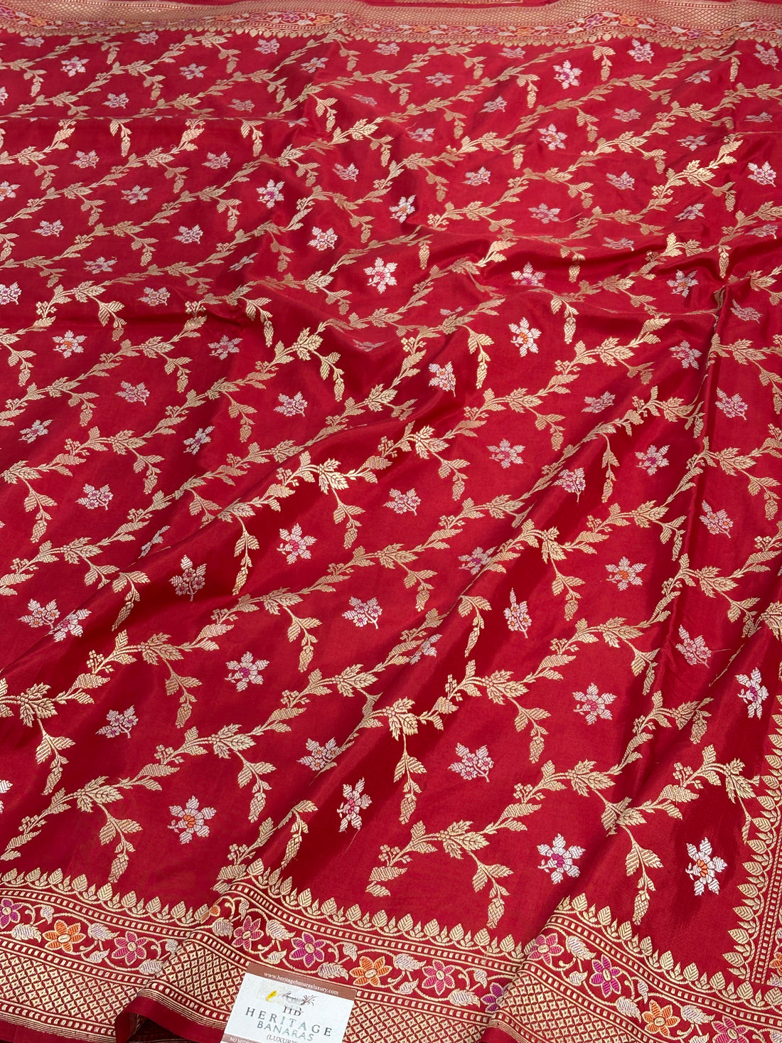 Vintage Traditional Red Banarasi Rupa Sona Jaal Saree