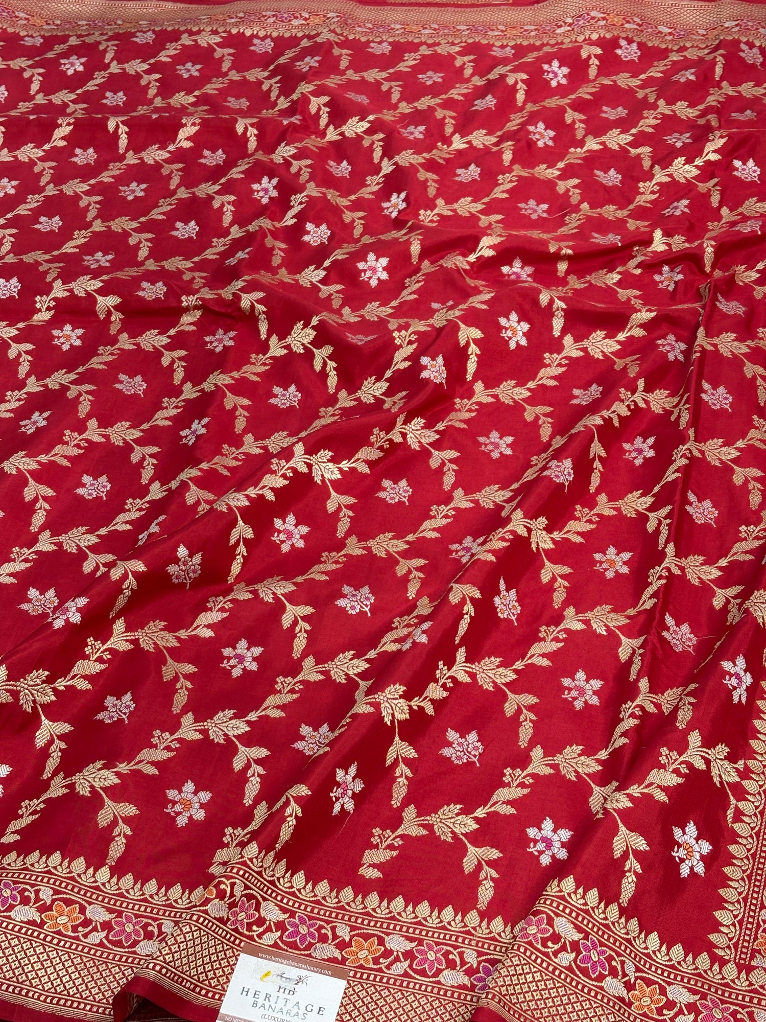Vintage Traditional Red Banarasi Rupa Sona Jaal Saree