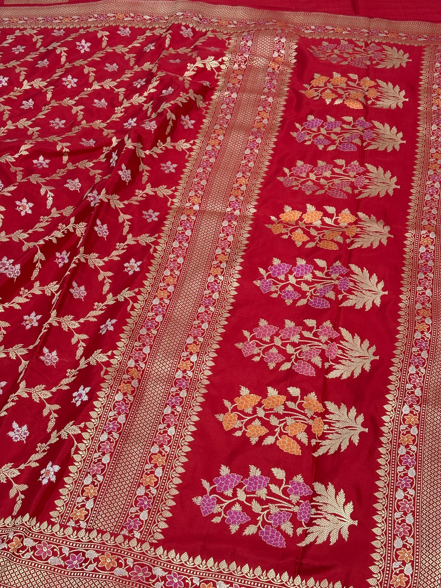 Vintage Traditional Red Banarasi Rupa Sona Jaal Saree