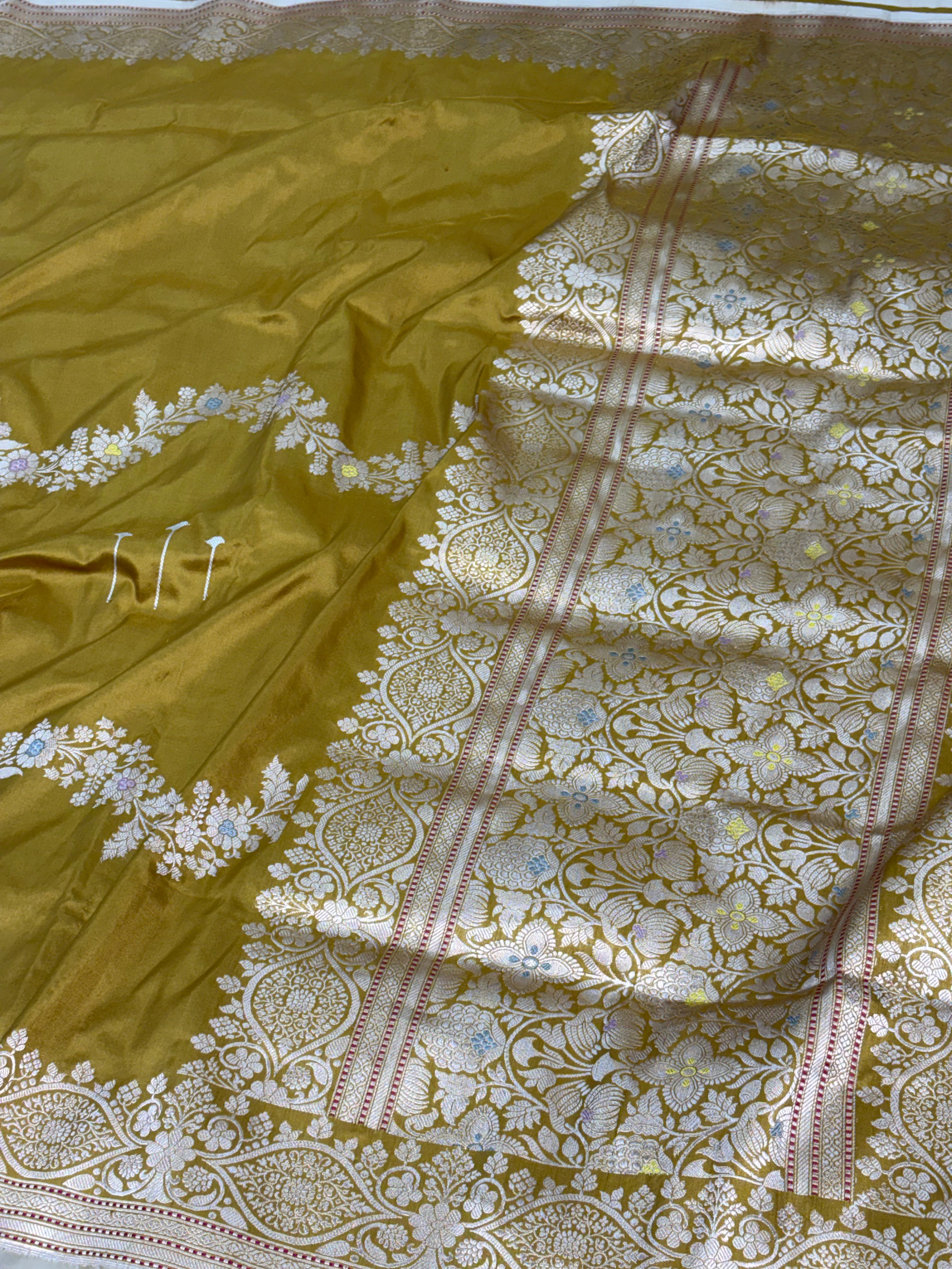 Yellow Banarasi Modern Necklace Jaal Saree