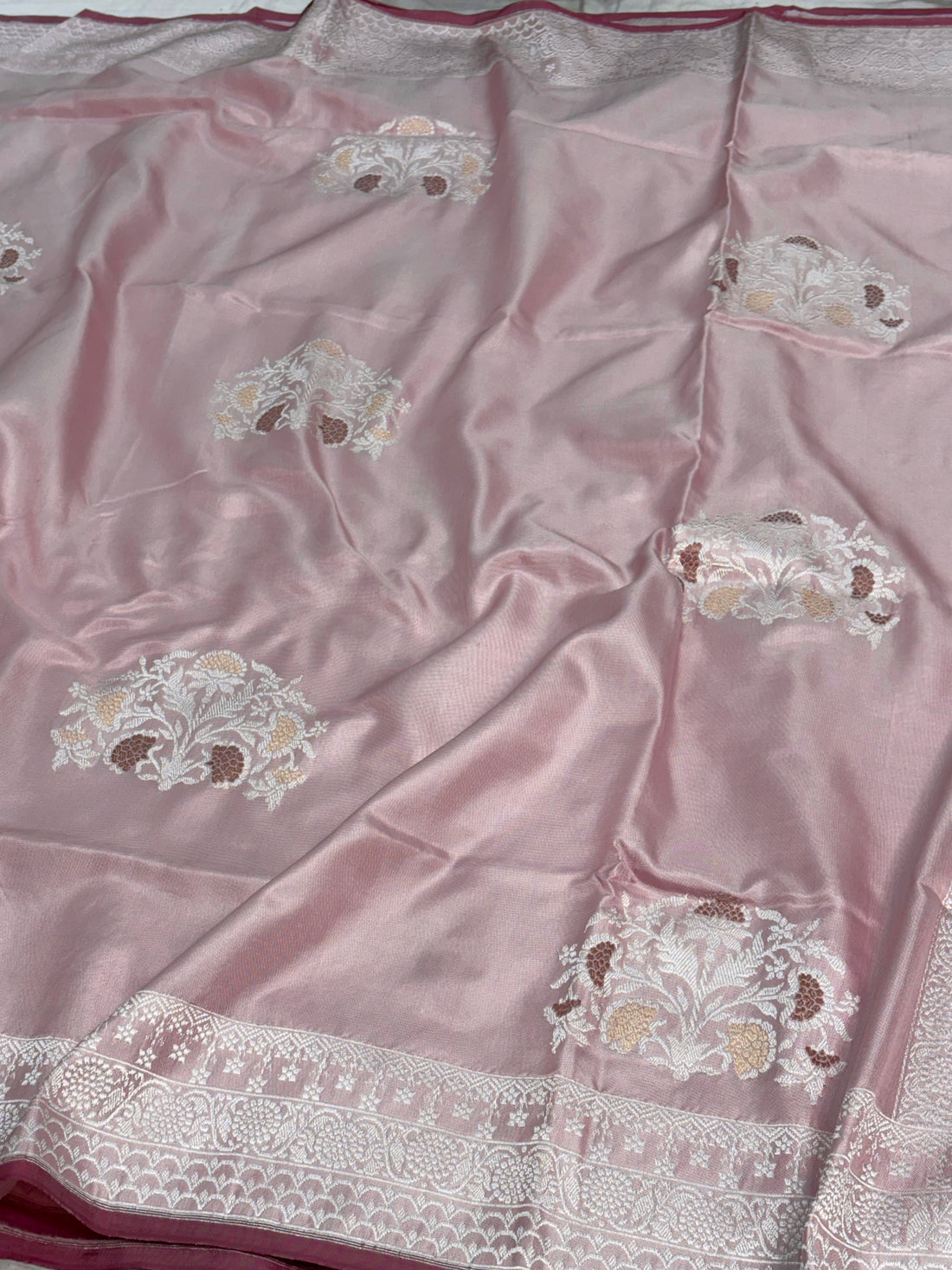 Baby Pink Handloom Pure Katan Silk Ektara Weaving Saree
