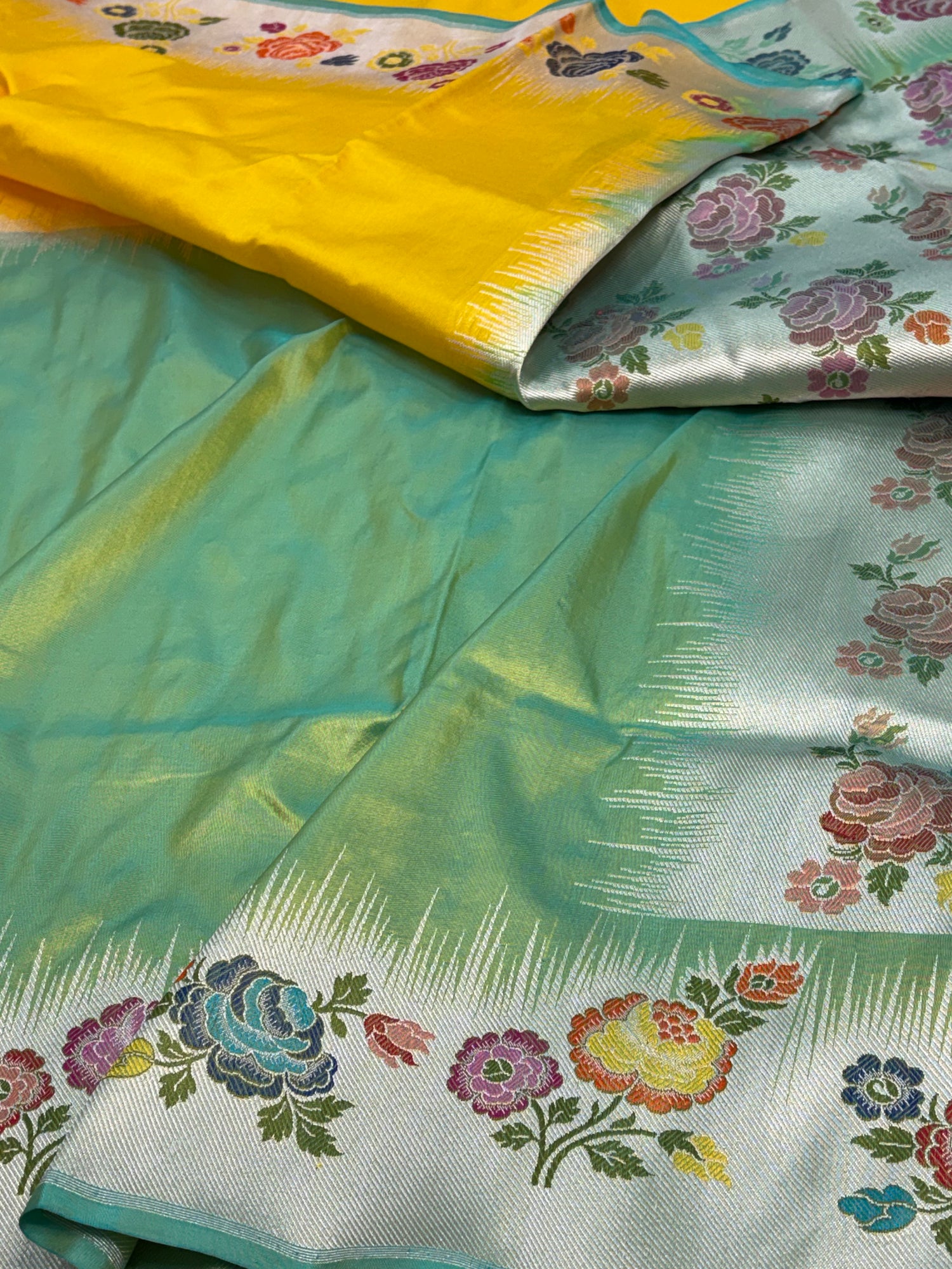 Handwoven Dual Colour Banarasi Saree with Meenakari Gulab Buta Border