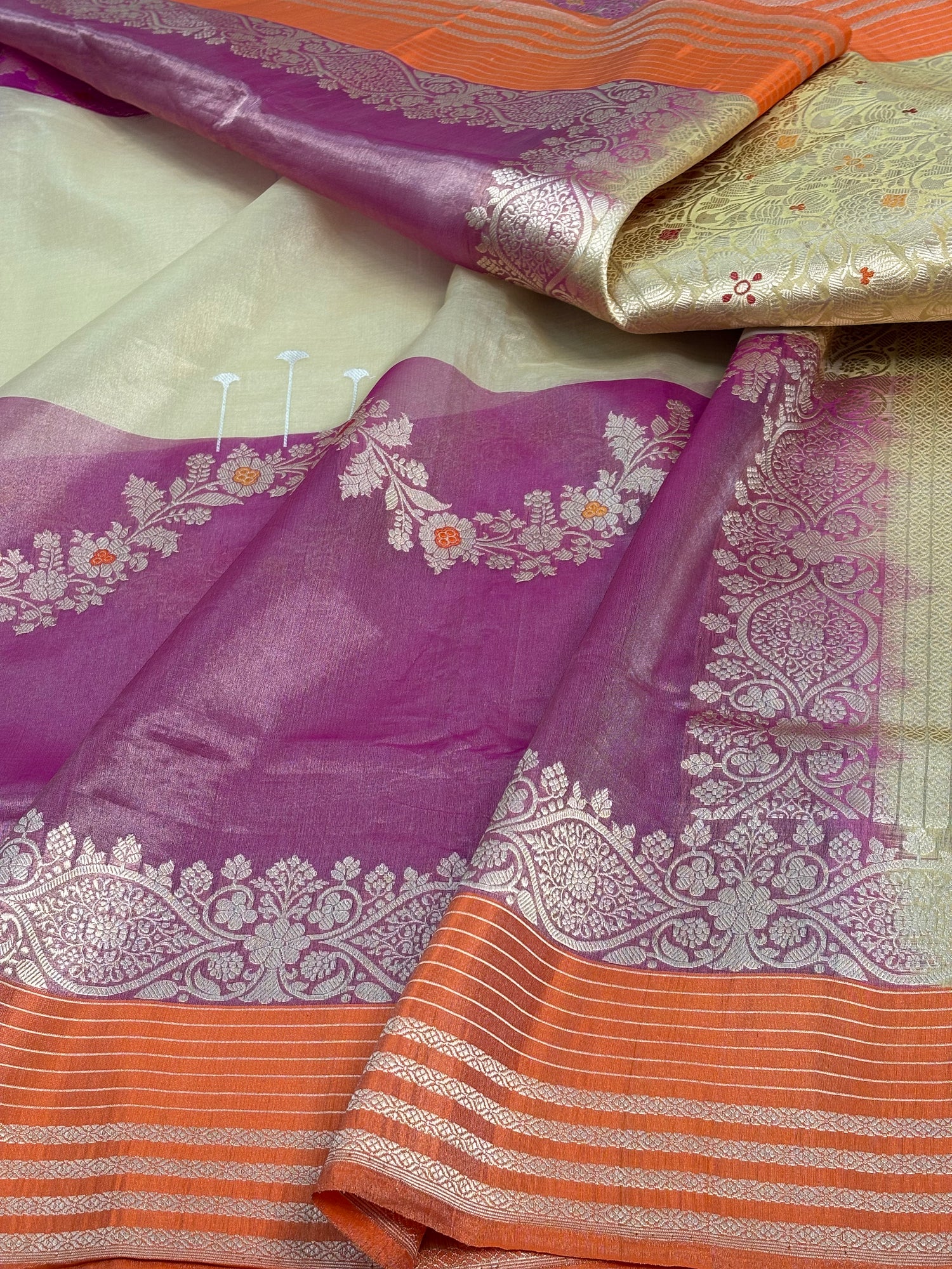 Modern Handwoven Tissue Banarasi Saree