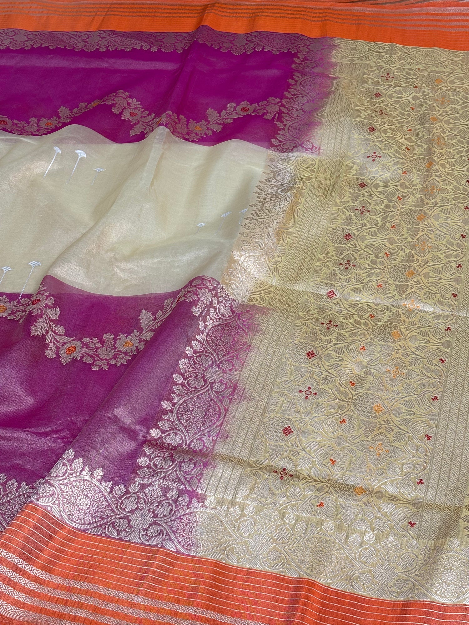Modern Handwoven Tissue Banarasi Saree