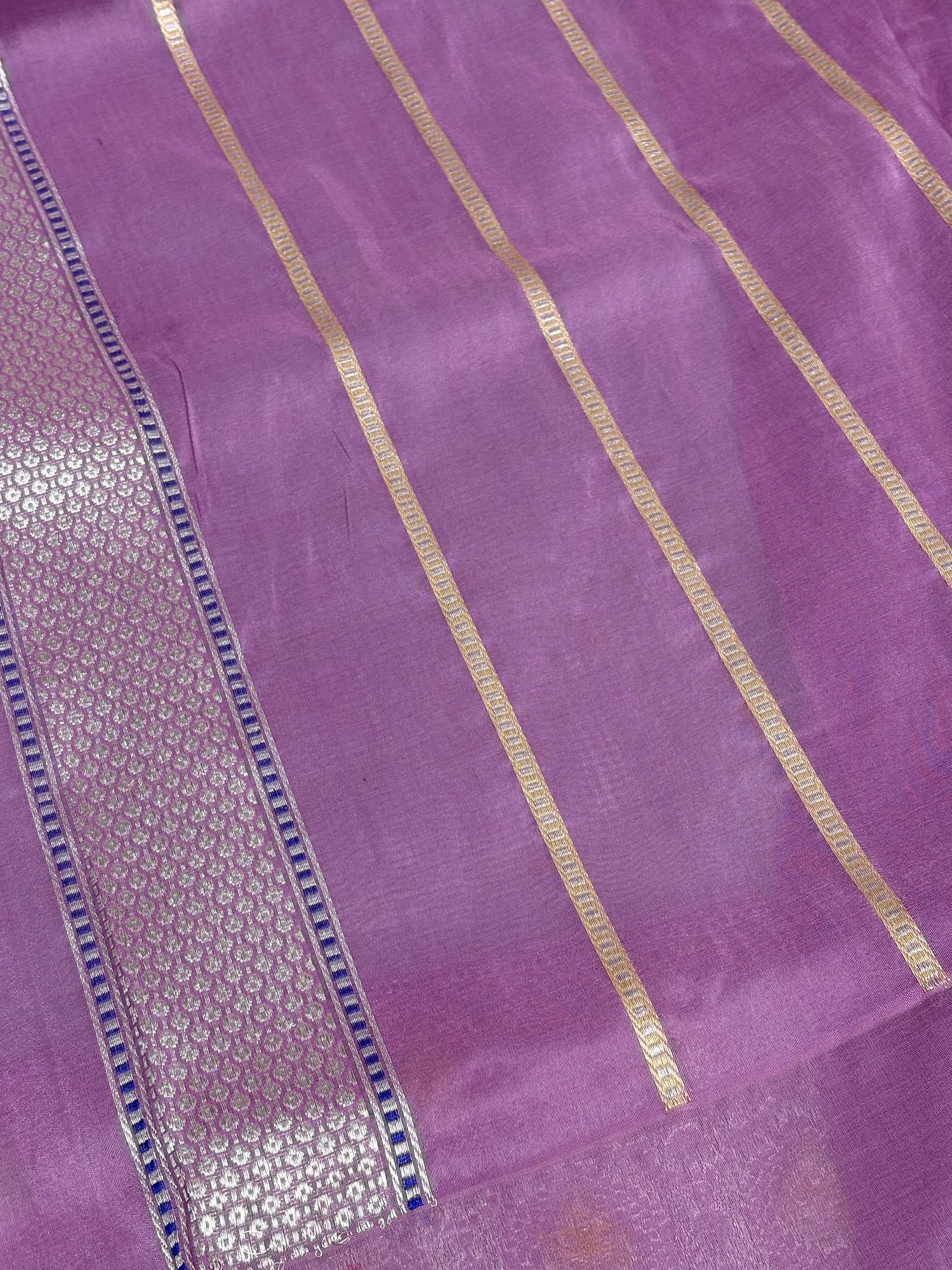 Sky Blue Tissue Kadhiyal Banarasi Saree with Meenakari Banarasi border