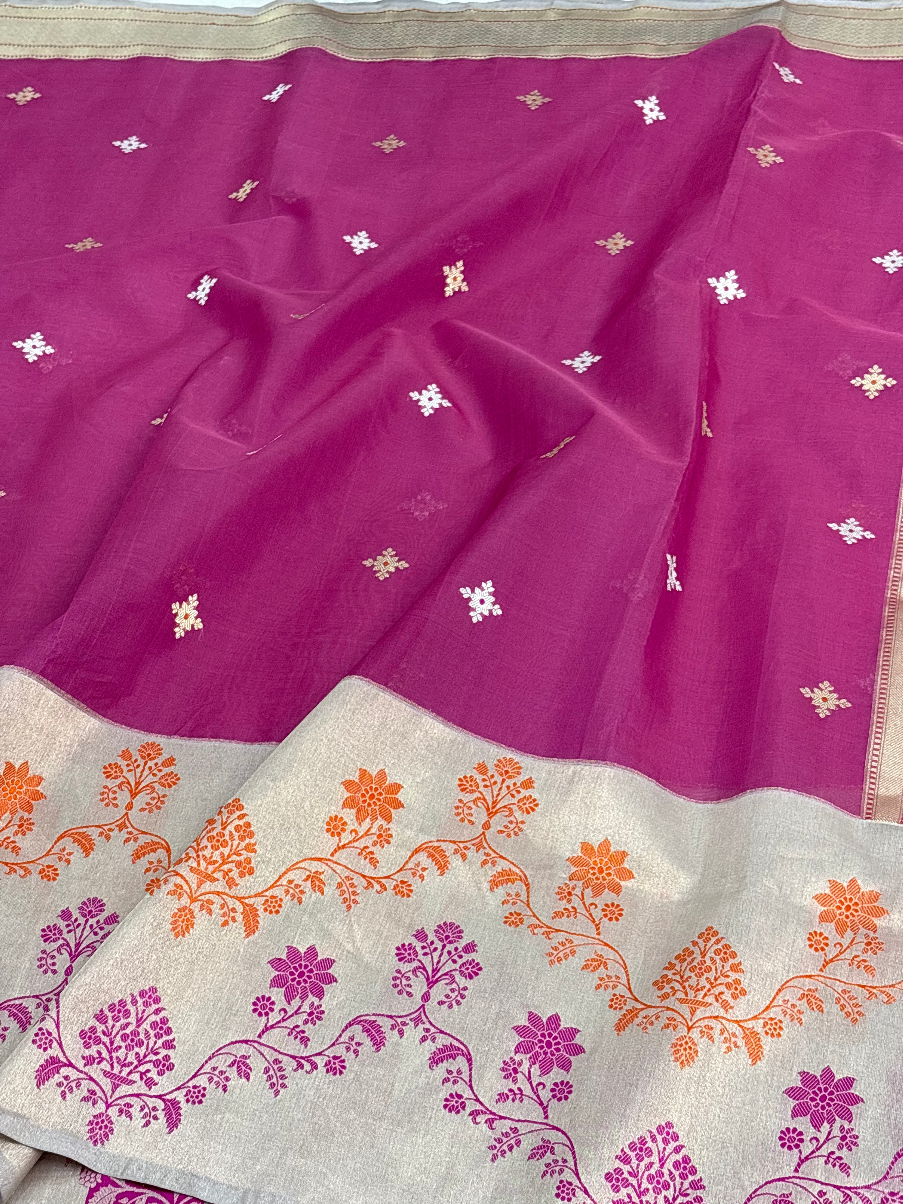 Pink Kora Kadhiyal Banarasi Saree