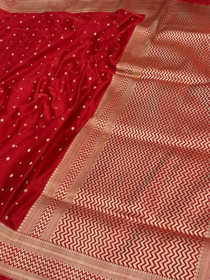 Red Handwoven Chunri Buti Banarasi Satin Silk Saree
