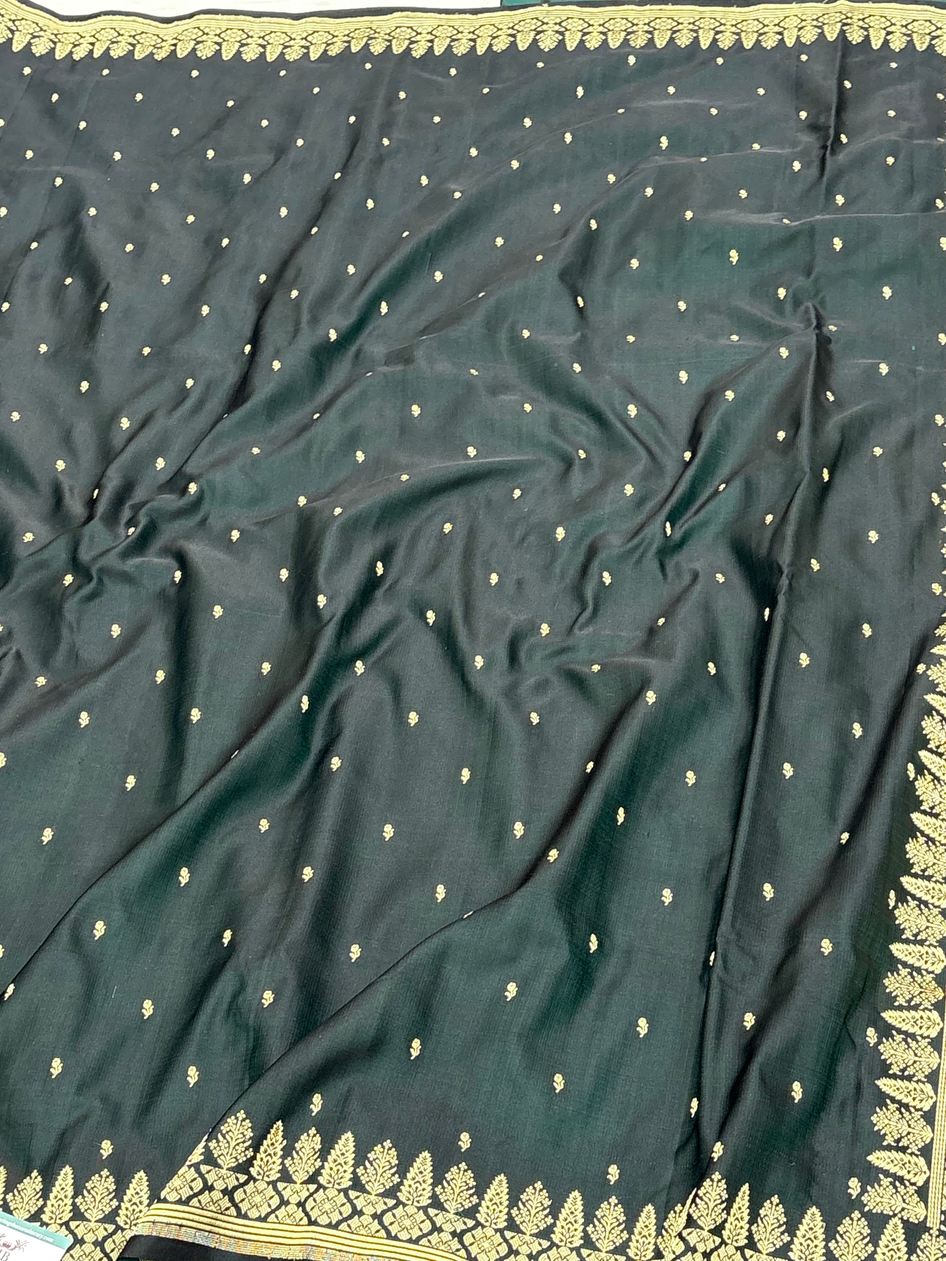 Black Handwoven Chunri Buti Banarasi Satin Silk Saree,