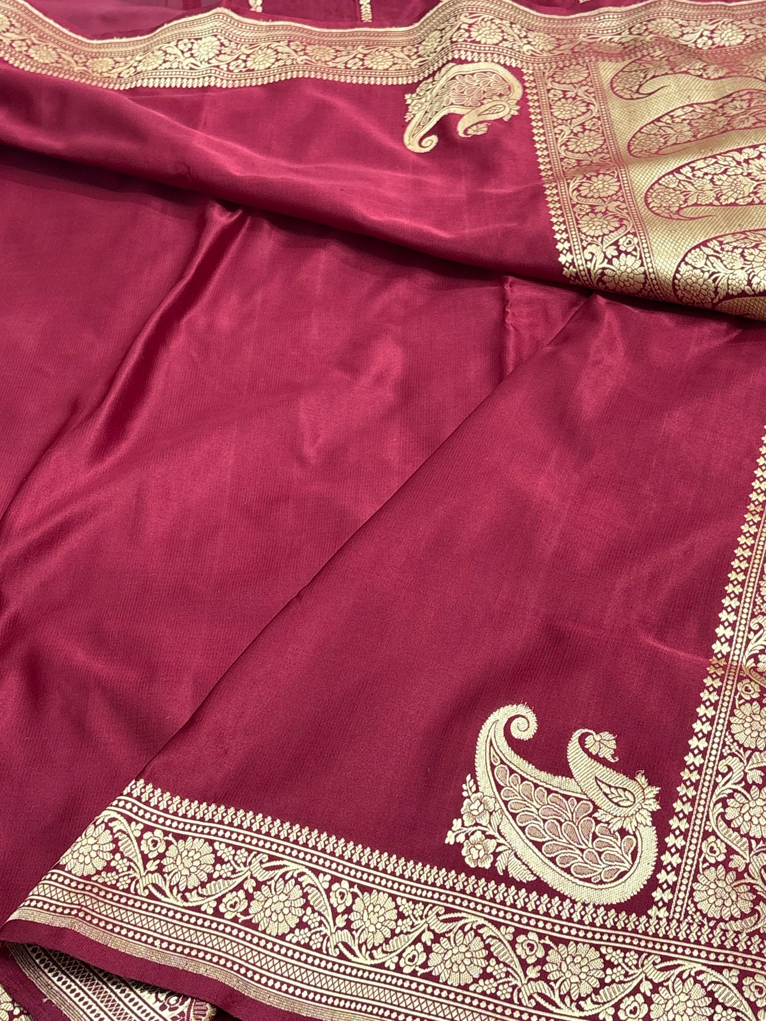 Pure Handwoven Maroon Banarasi Satin Silk Saree