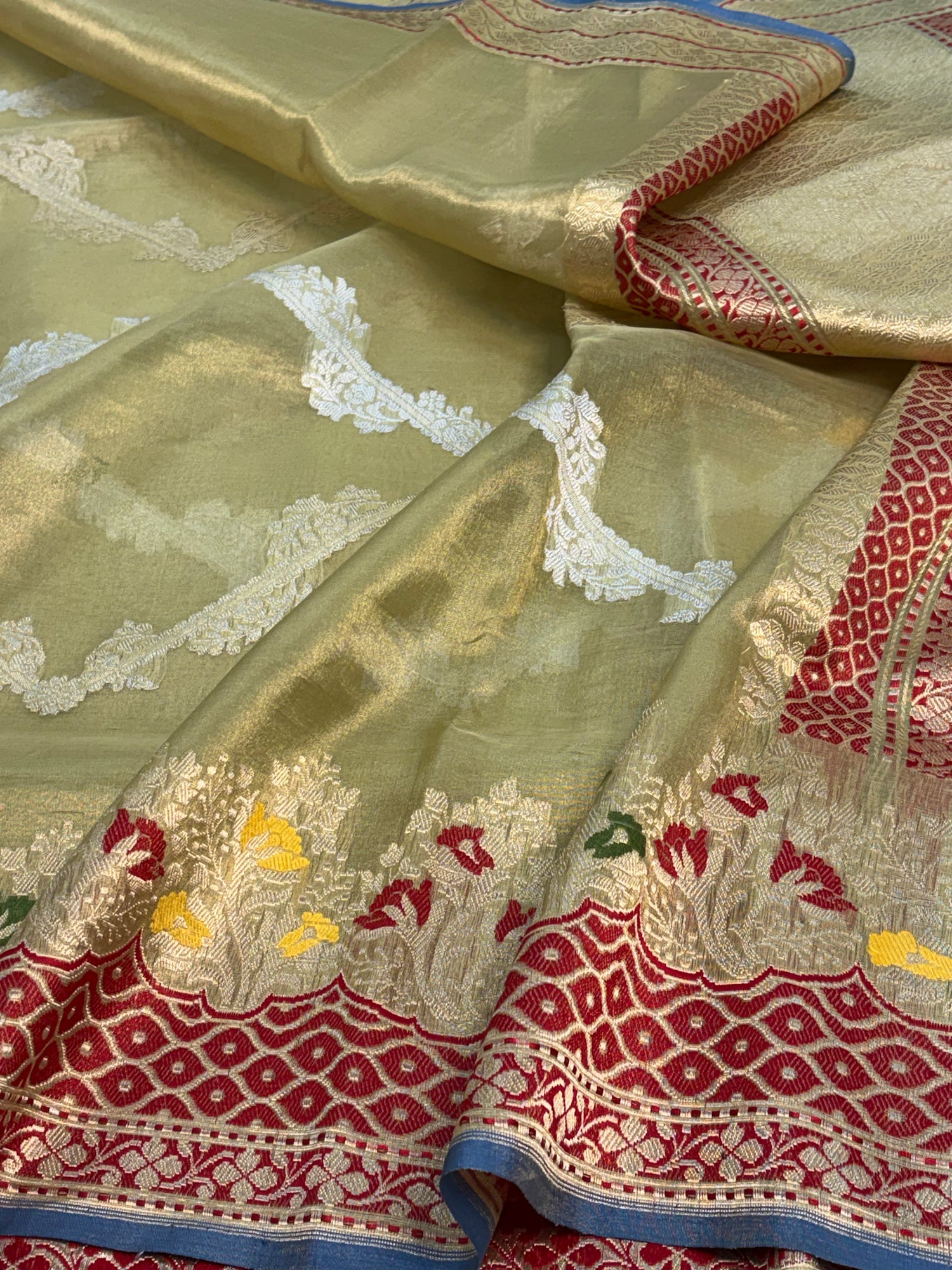 Pista Green Handwoven Banarasi Tissue Saree