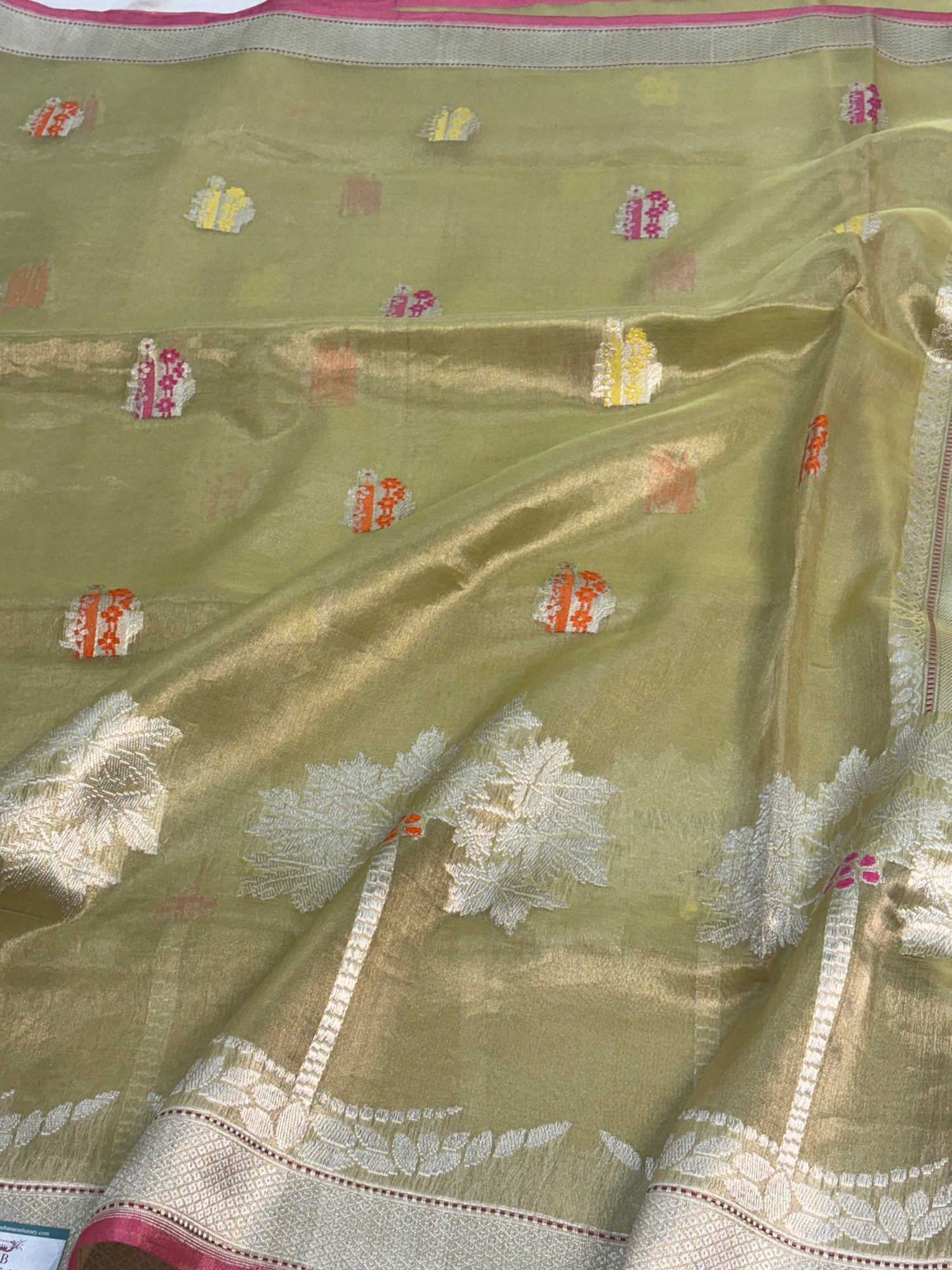Pista Green Handwoven Banarasi Tissue Saree