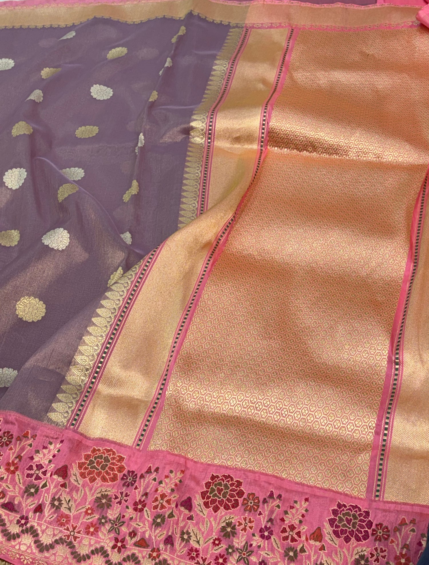 Lavender Handwoven Tissue Banarasi Saree with Kadhiyal pink Banarasi border