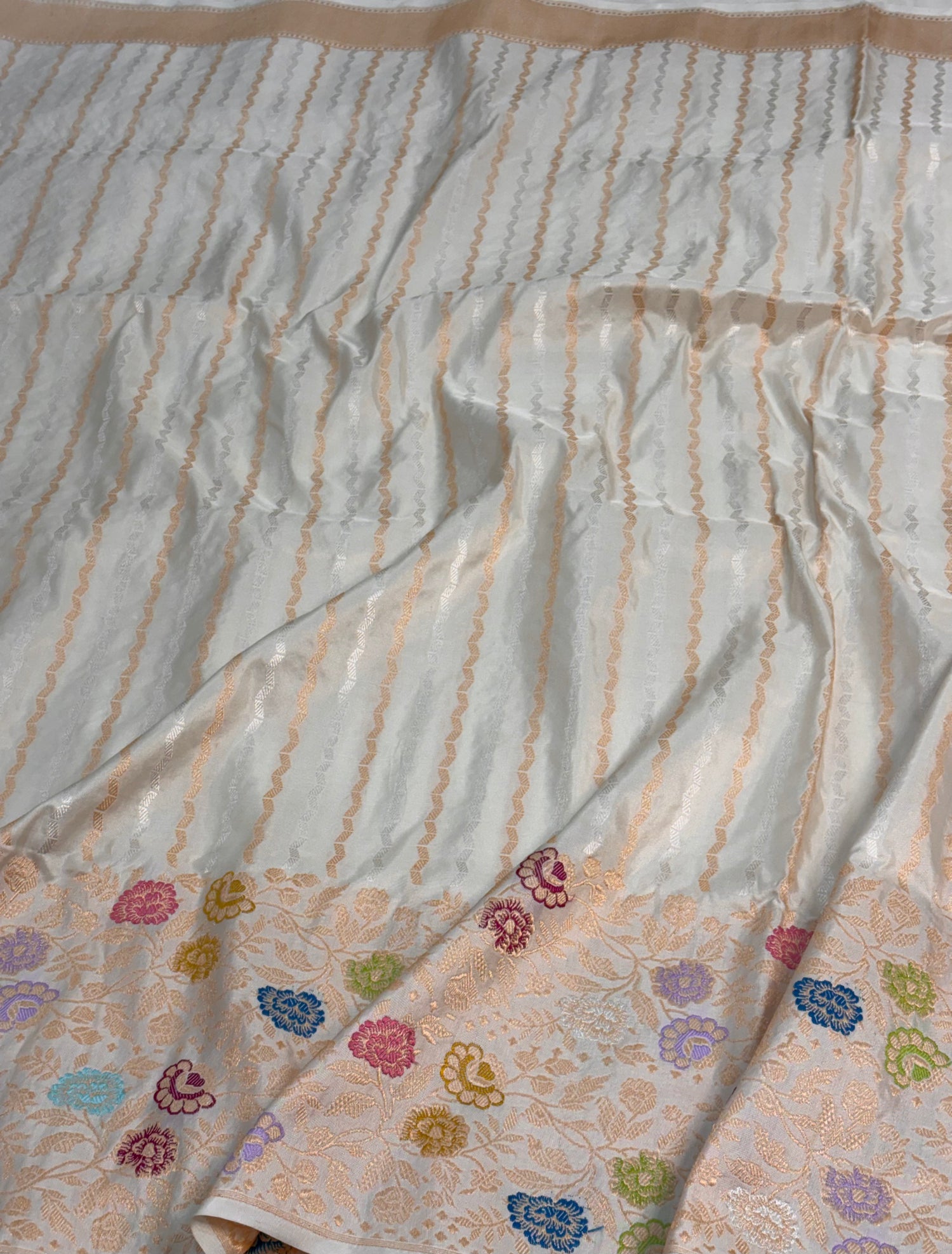 Ivory Handwoven Banarasi Katan Silk Saree