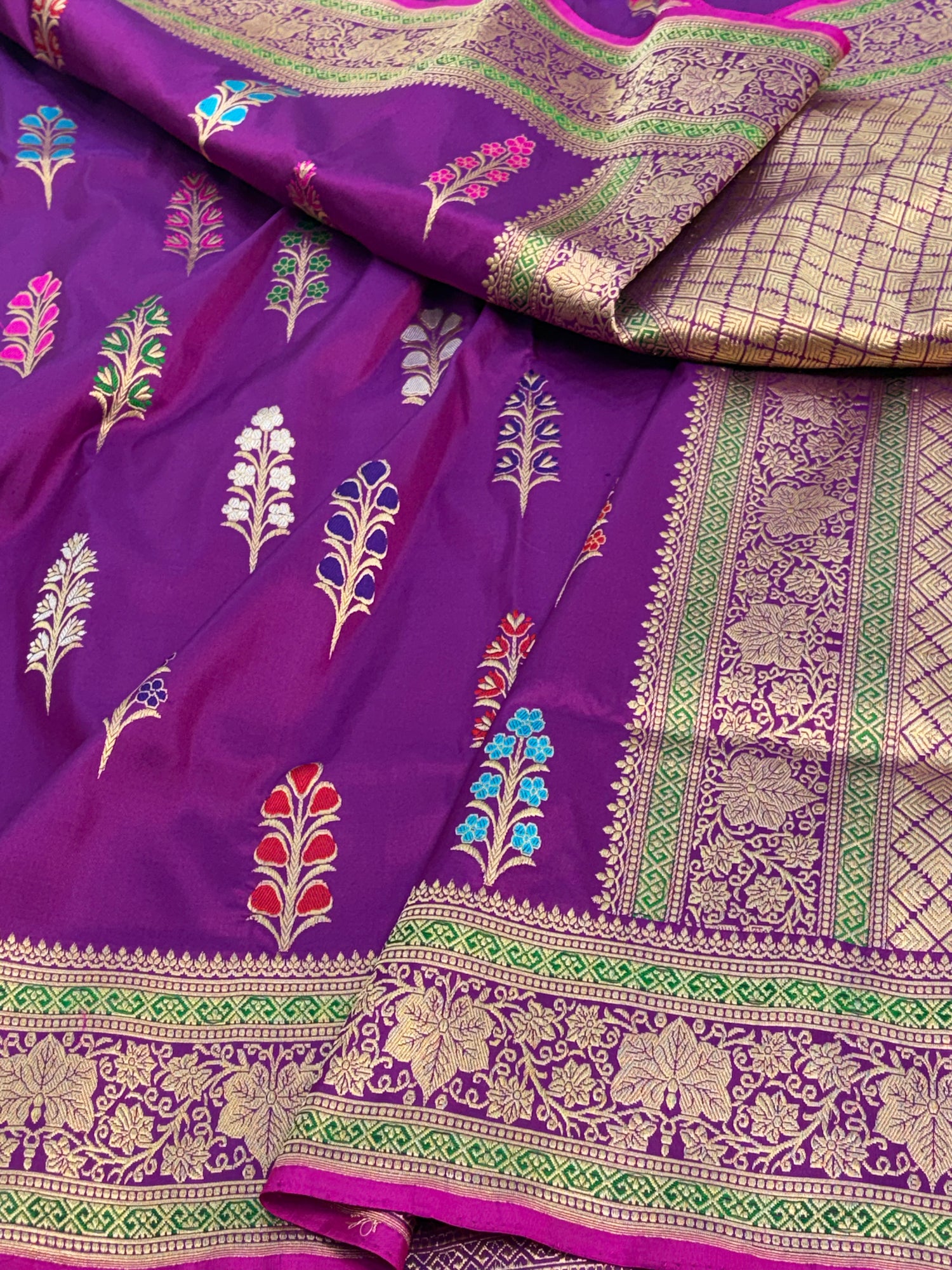 Purple Handwoven Banarasi Katan Silk Saree