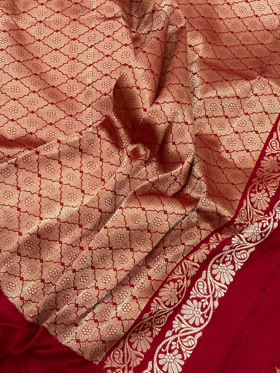 Red Pure Banarasi Ektara  Silk Handwoven Saree