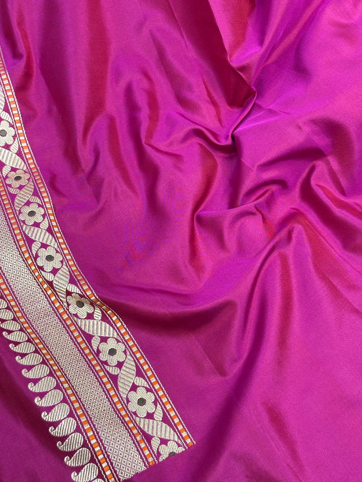 Rani Pink Handwoven Pure Katan Silk Banarasi Saree with Meenakari
