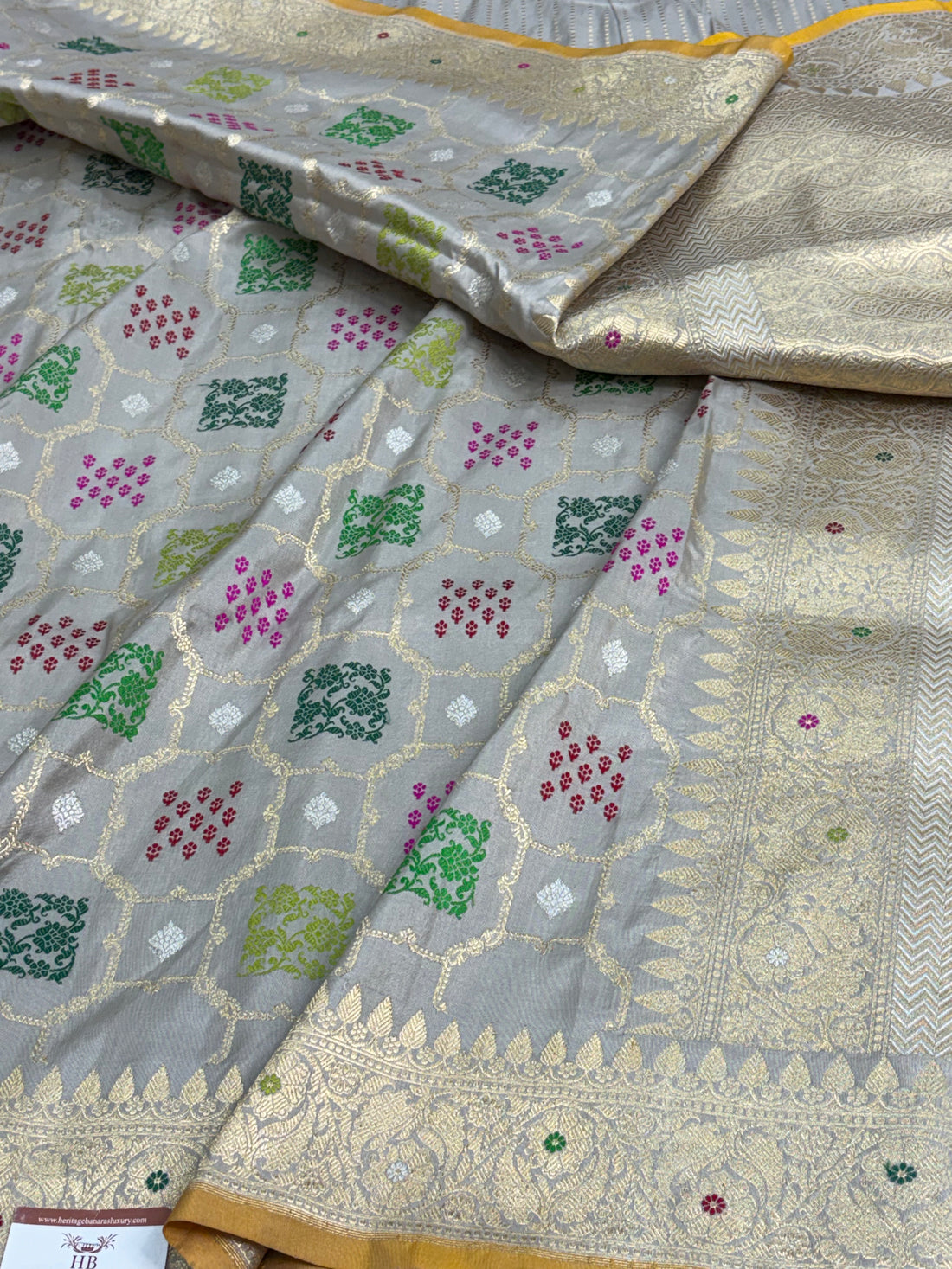 Silver Grey Handwoven Banarasi Pure Katan Silk Kadwa Weave Saree with Jaal Check Meenakari Design