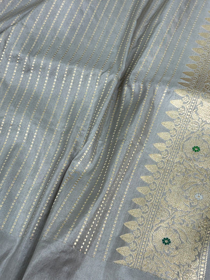 Silver Grey Handwoven Banarasi Pure Katan Silk Kadwa Weave Saree with Jaal Check Meenakari Design