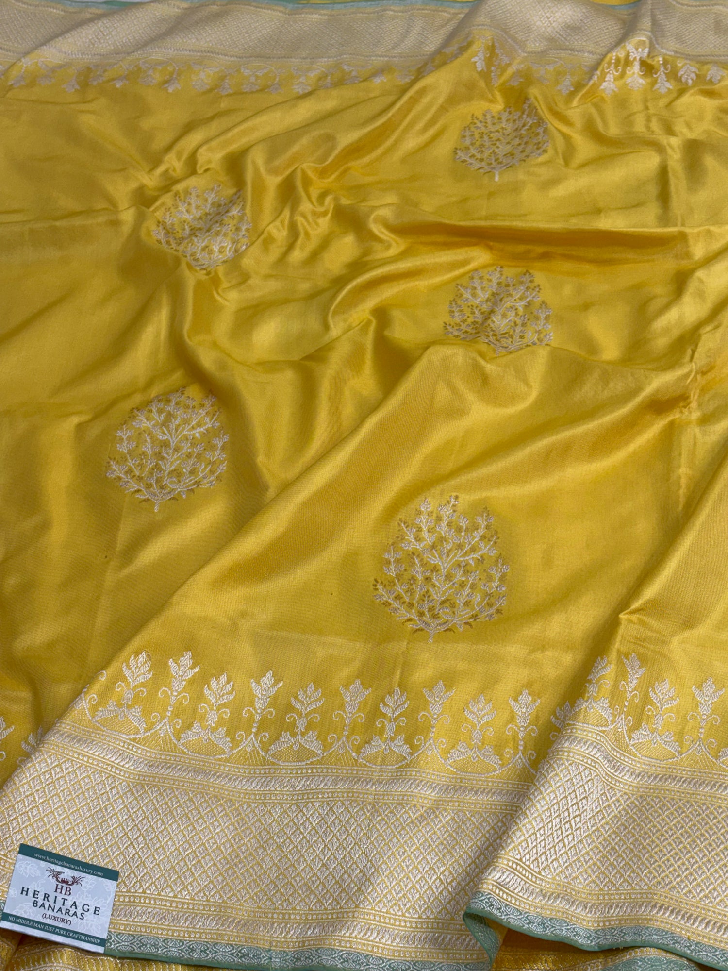 Yellow Handwoven Banarasi Pure Ektara Katan Silk Saree