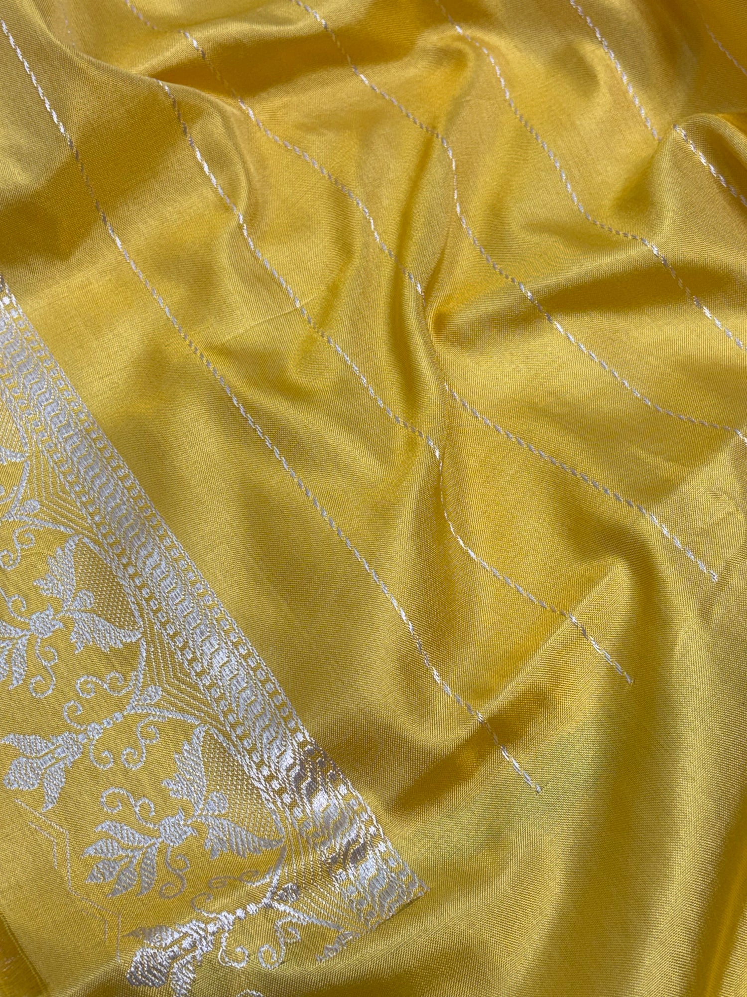Yellow Handwoven Banarasi Pure Ektara Katan Silk Saree