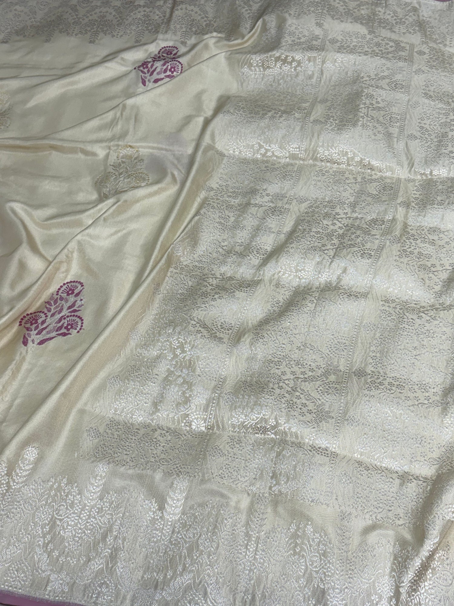 Off White Handwoven Banarasi Pure Ektara Katan Silk Saree with Meenakari Buta