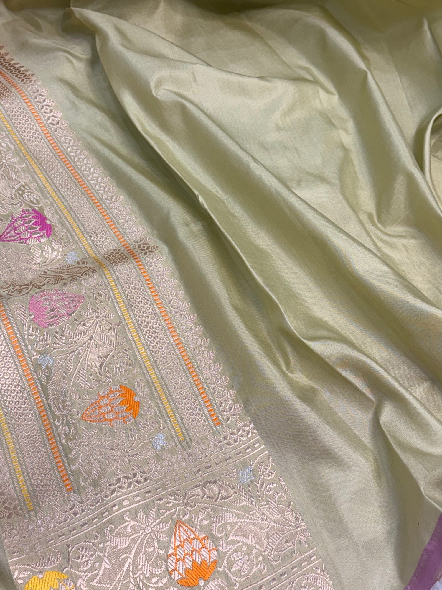 Sea Green Handwoven Banarasi Pure Katan Silk with Meenakari Border