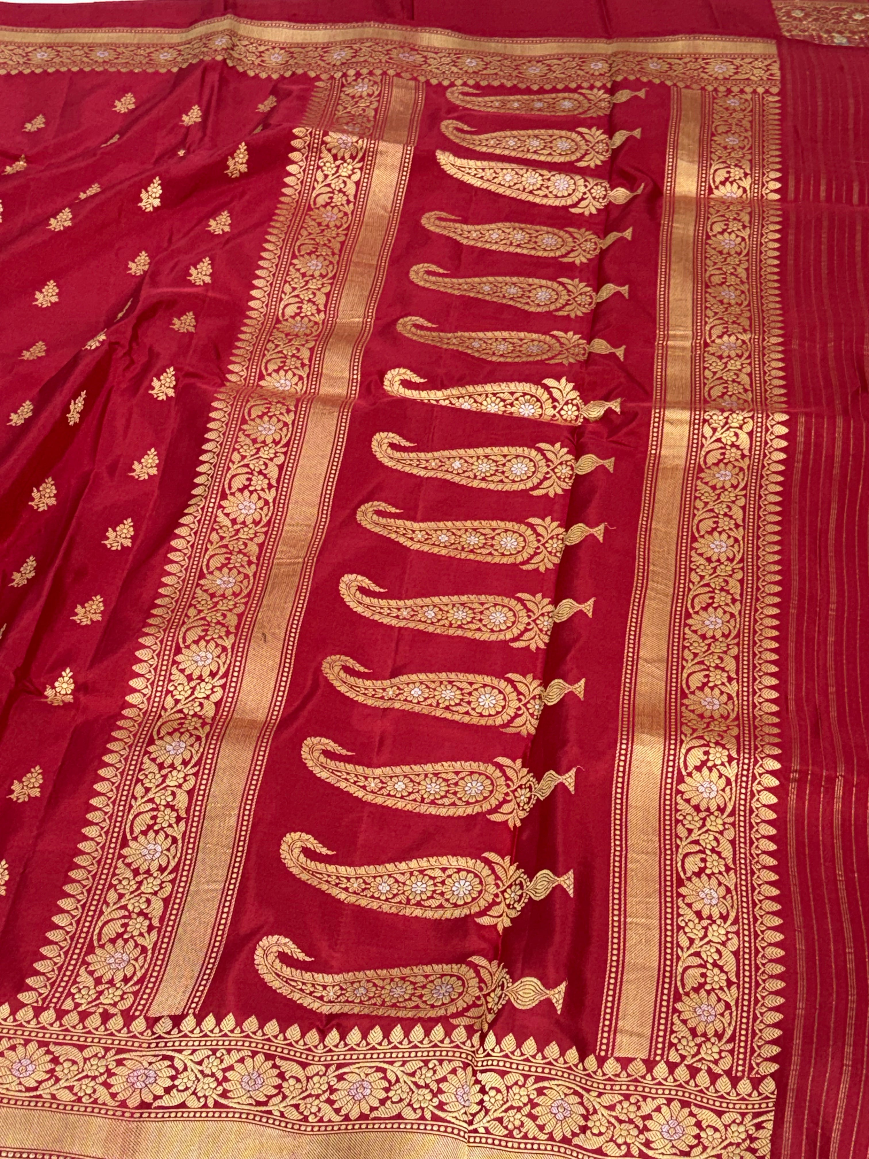 Red Handwoven Banarasi Pure Katan Silk Saree