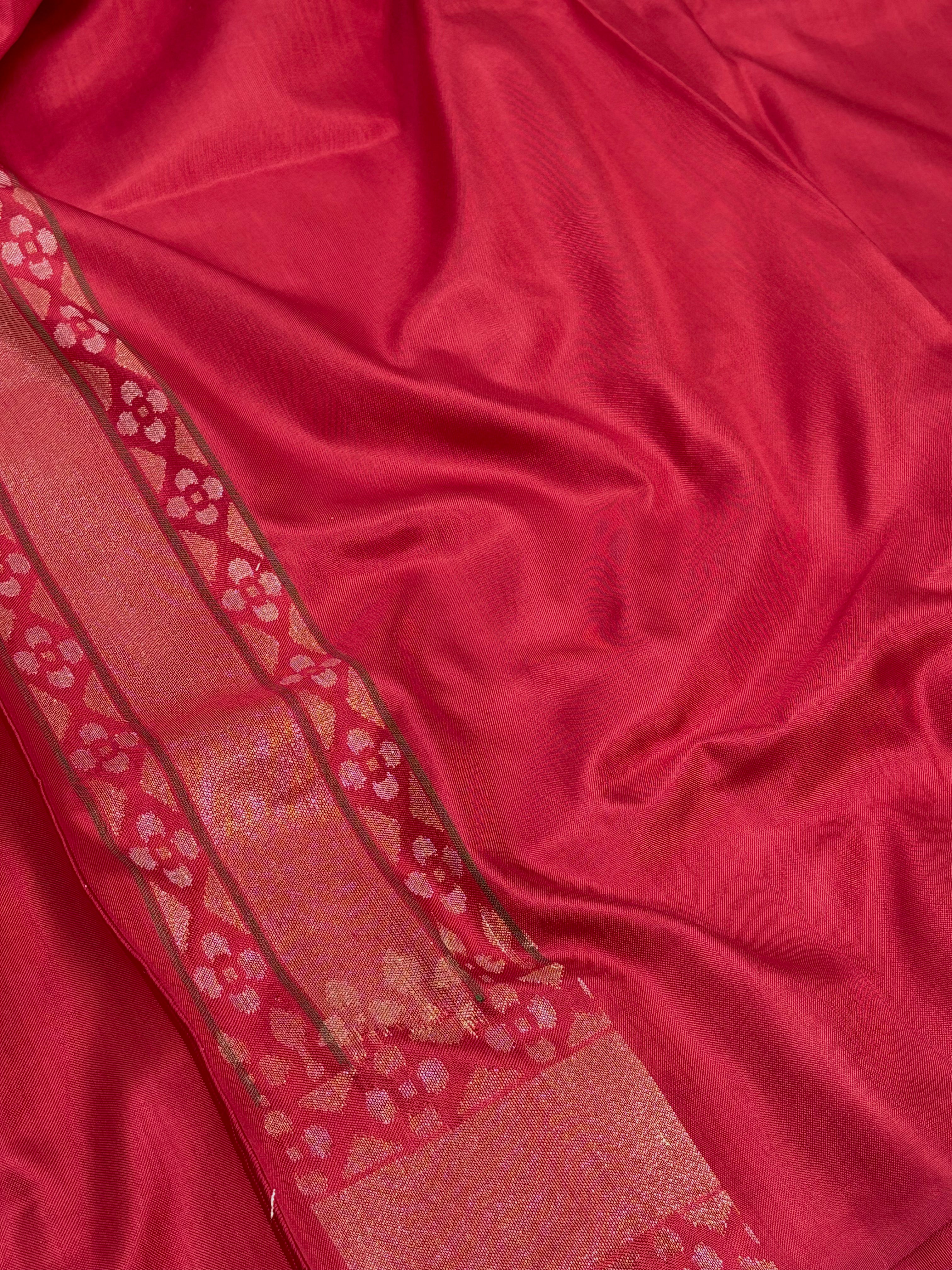 Raktambari Handwoven Banarasi Pure Katan Silk Ektara Jamdani Saree with Real Gold &amp; Silver Zari