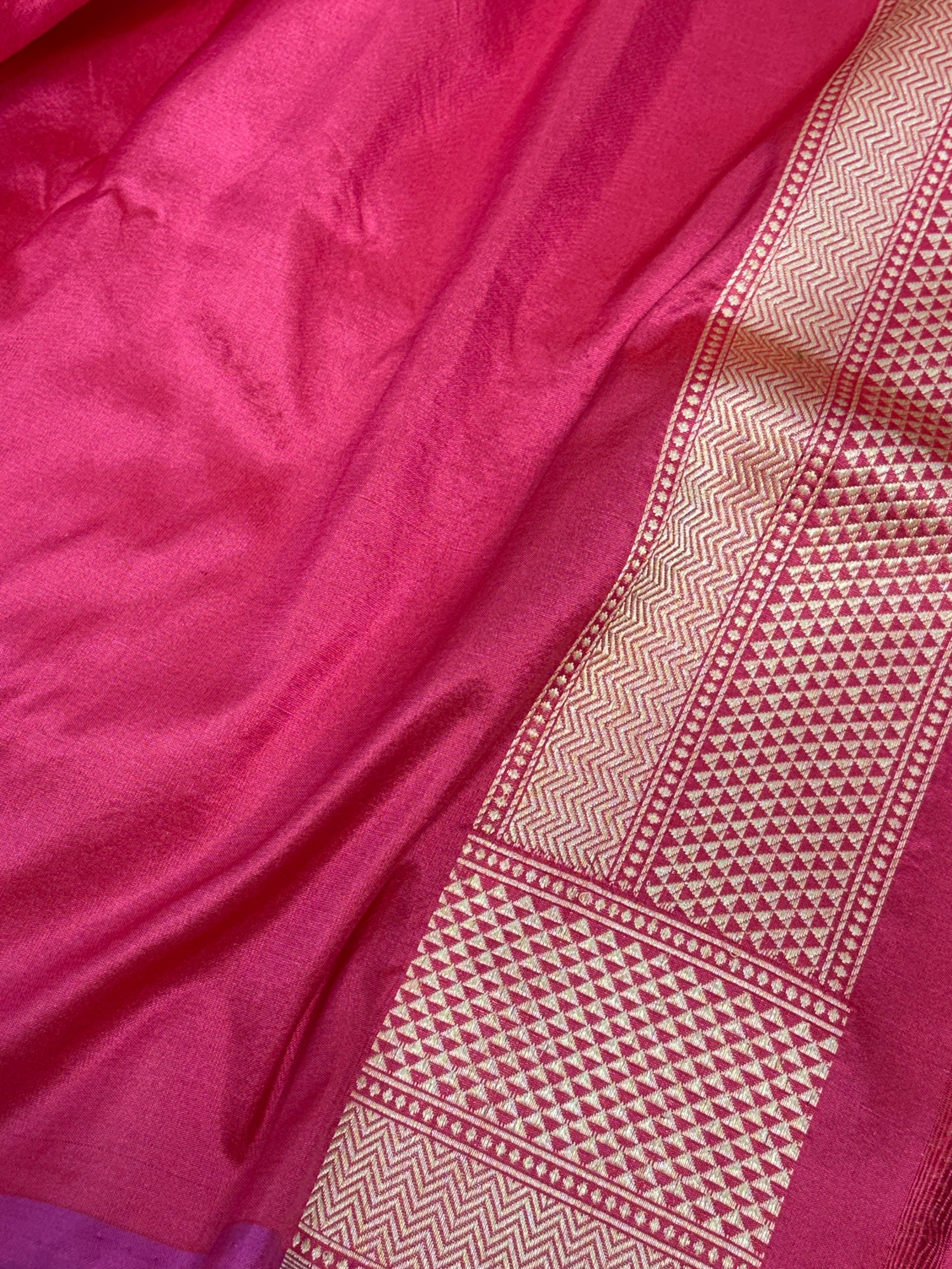 Red Handwoven Banarasi Brocade Pure Katan Silk Saree