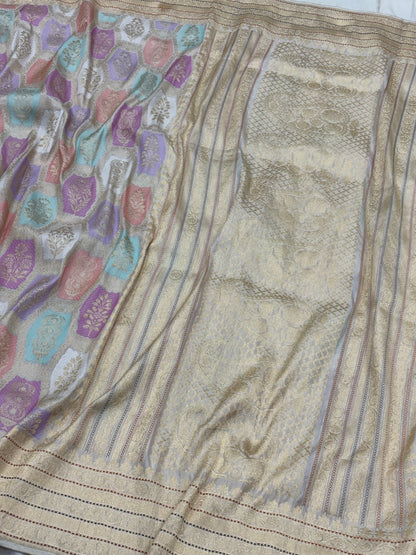 Ivory Banarasi Pure Katan Silk Rangkaat Handwoven Saree