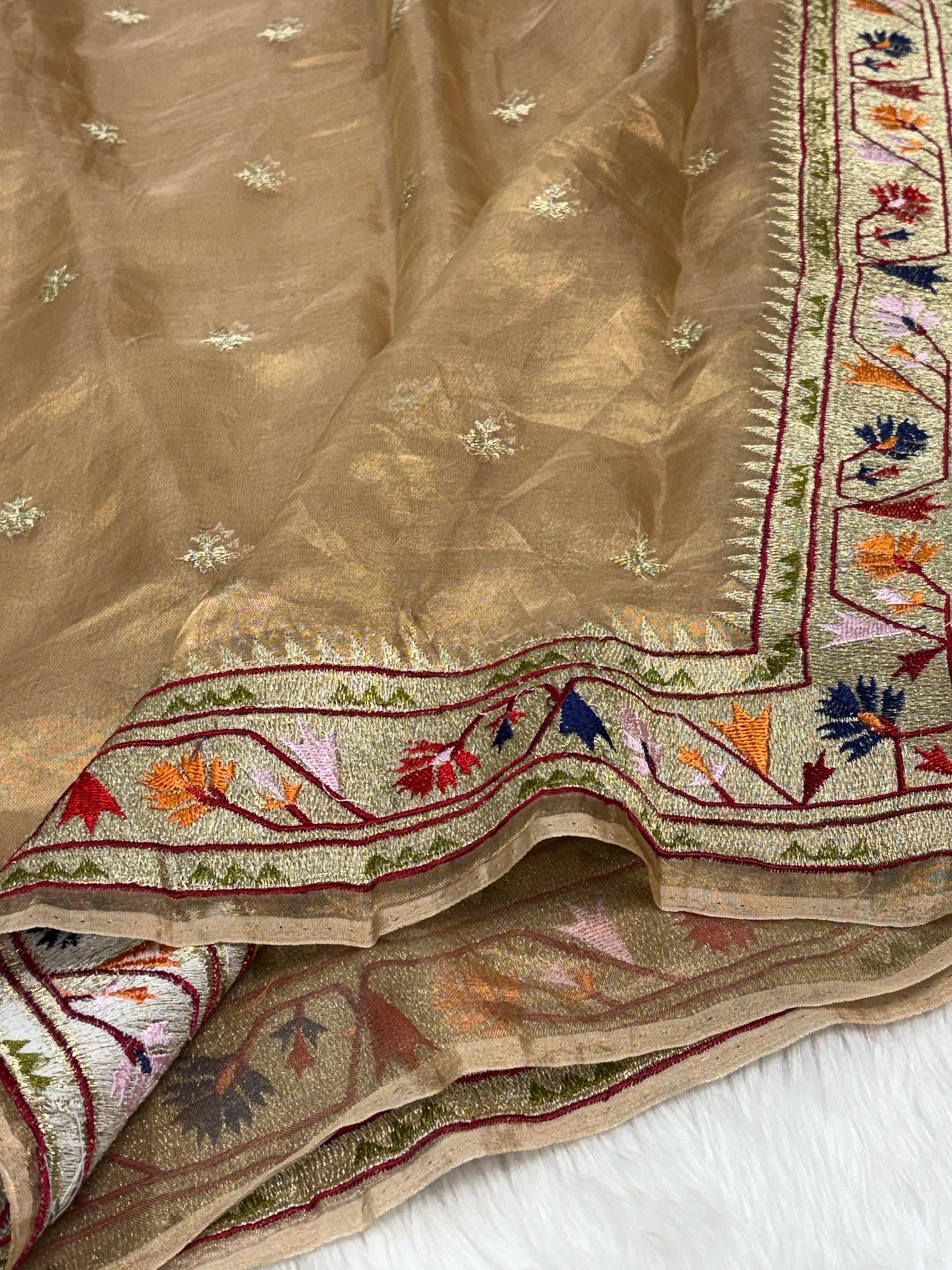 Antique Gold Pure Tissue Banarasi Saree with Meenakari Border and Pathani Style Zari Embroidery