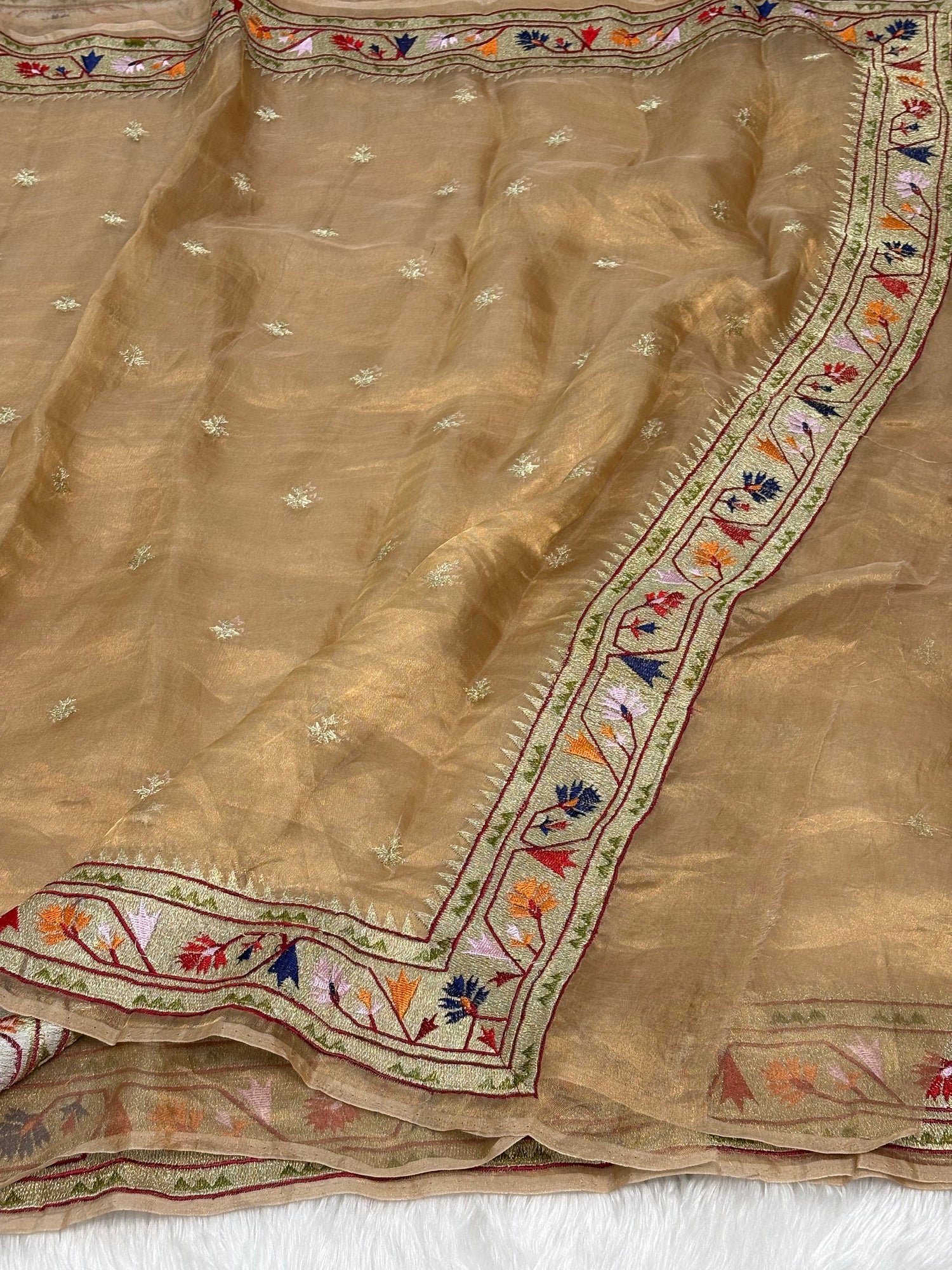 Antique Gold Pure Tissue Banarasi Saree with Meenakari Border and Pathani Style Zari Embroidery