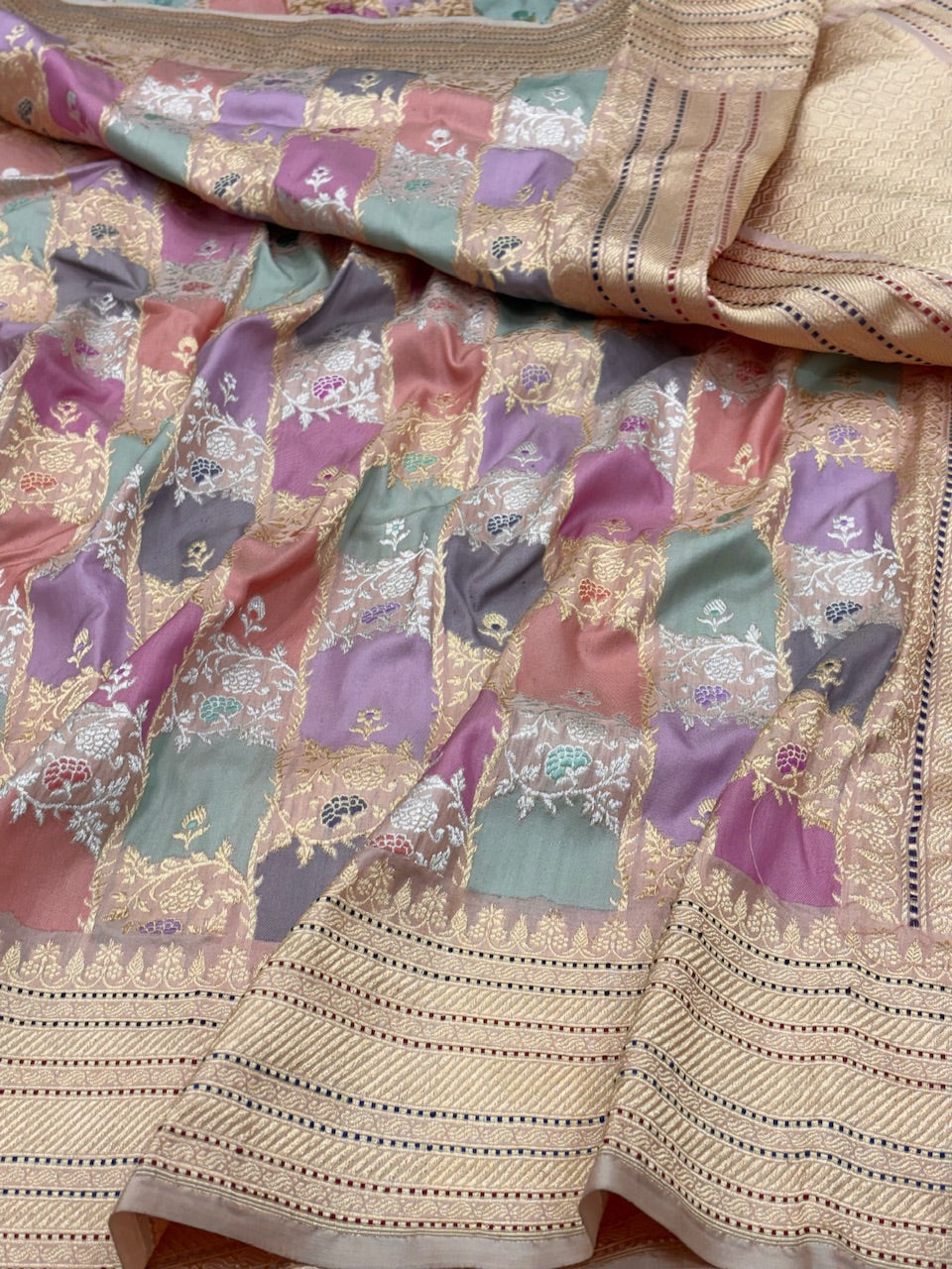 Peach Banarasi Pure Katan Silk Rangkaat Handwoven Saree