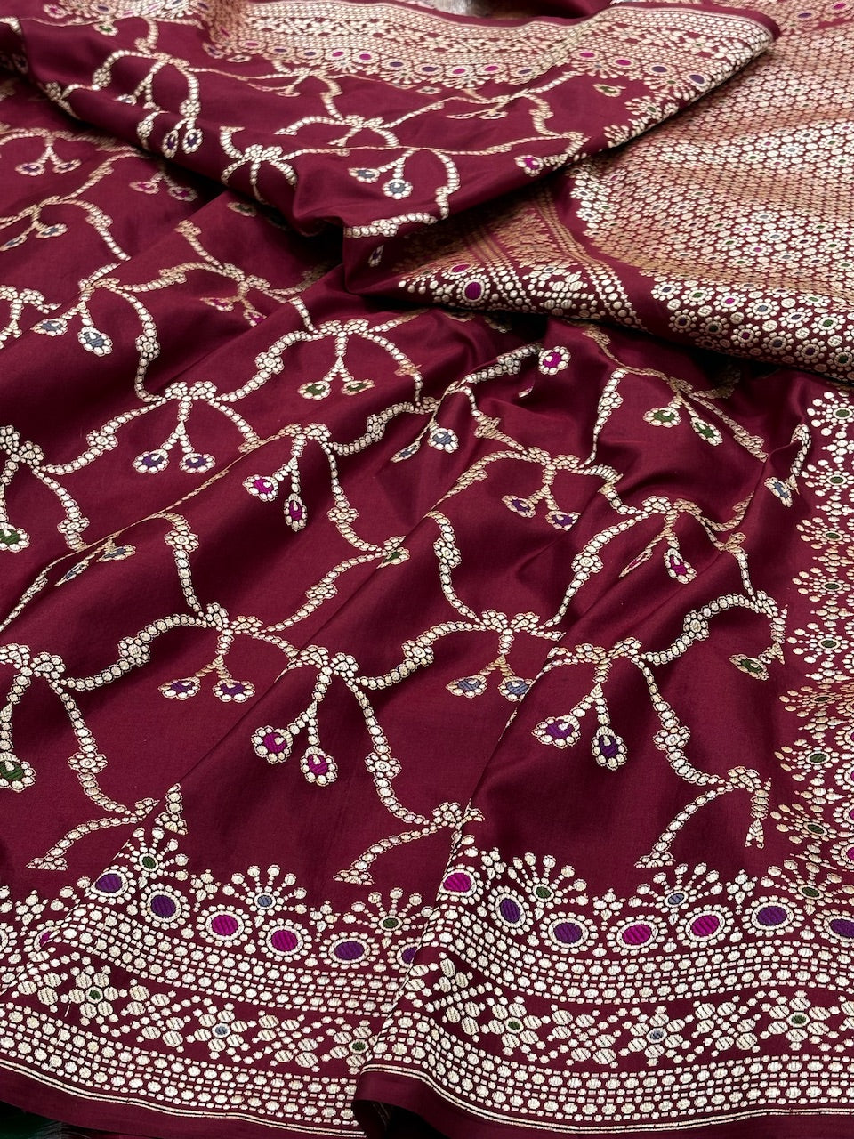 Maroon Banarasi Pure Katan Silk Handwoven Saree
