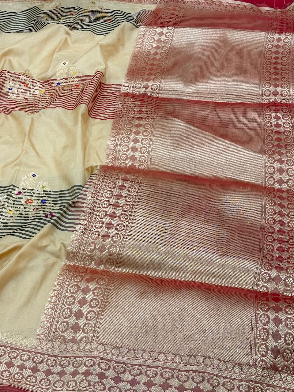 Ivory Banarasi Pure Katan Silk Handwoven Saree
