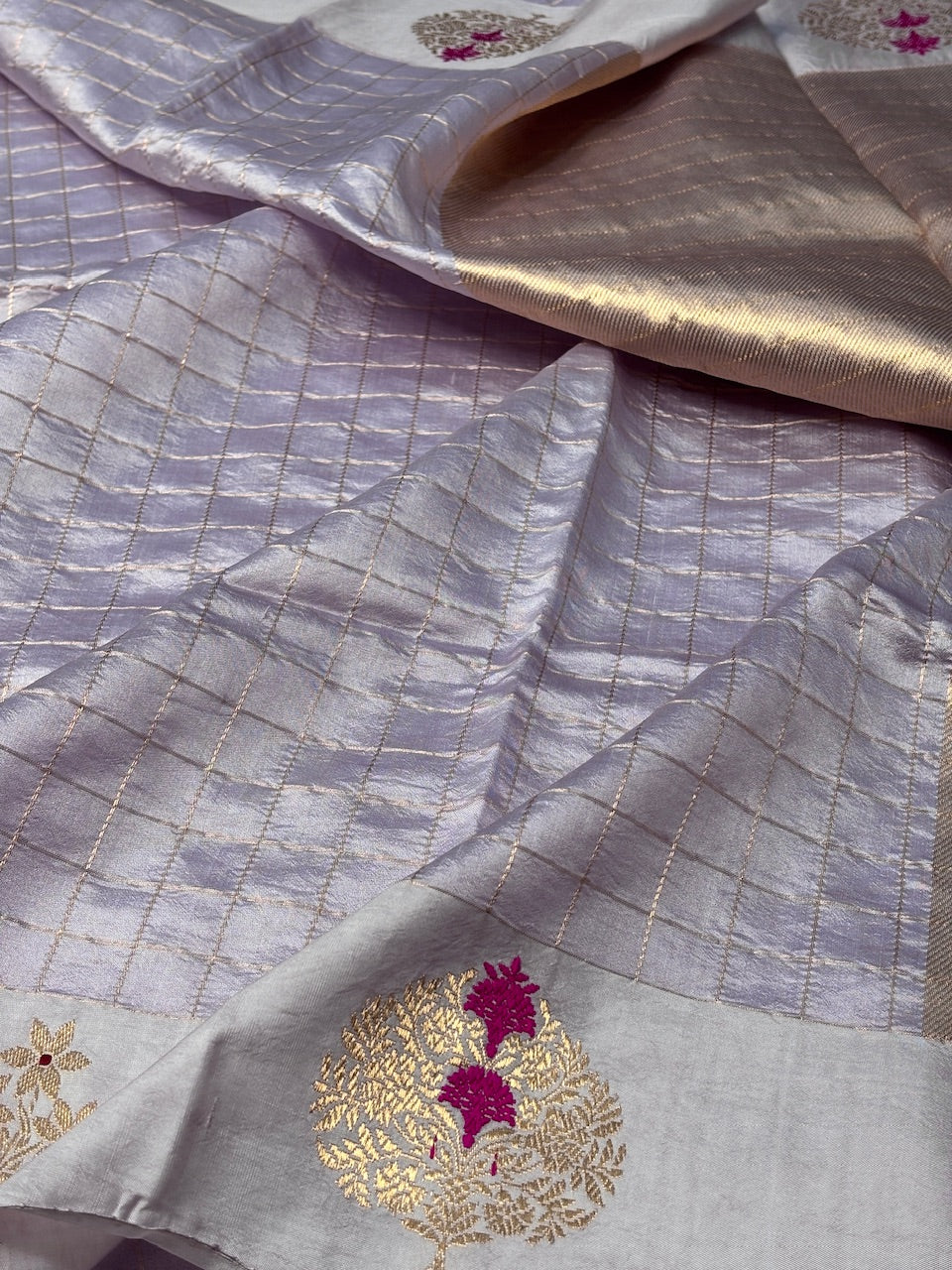 Light Lavender Mango Katan Banarasi Silk Handwoven Saree