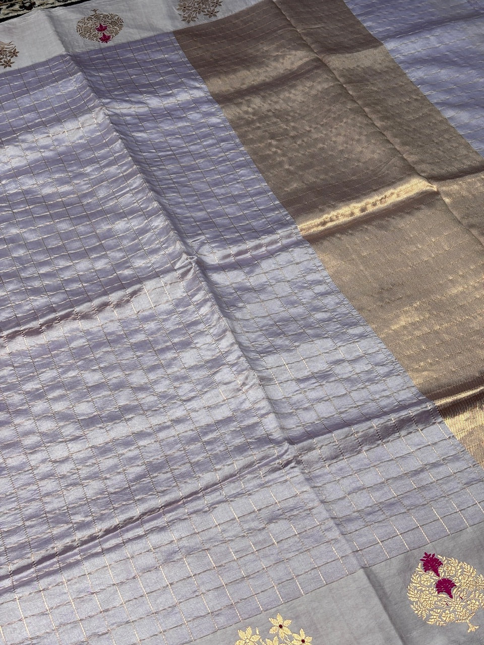 Light Lavender Mango Katan Banarasi Silk Handwoven Saree