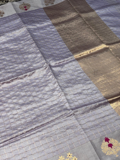 Light Lavender Mango Katan Banarasi Silk Handwoven Saree