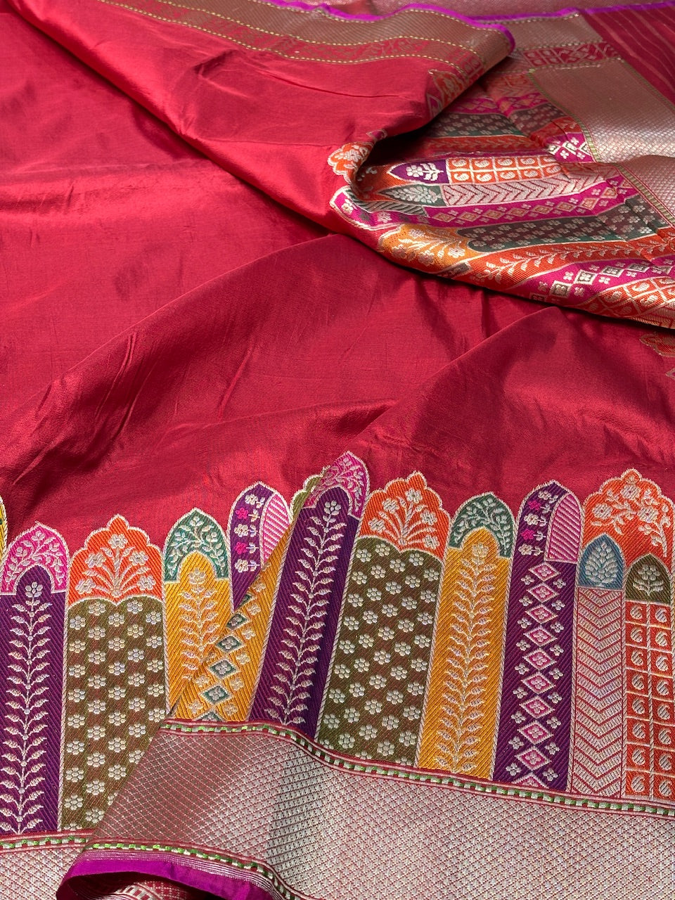 Red Pure Banarasi Katan Silk Handloom Saree