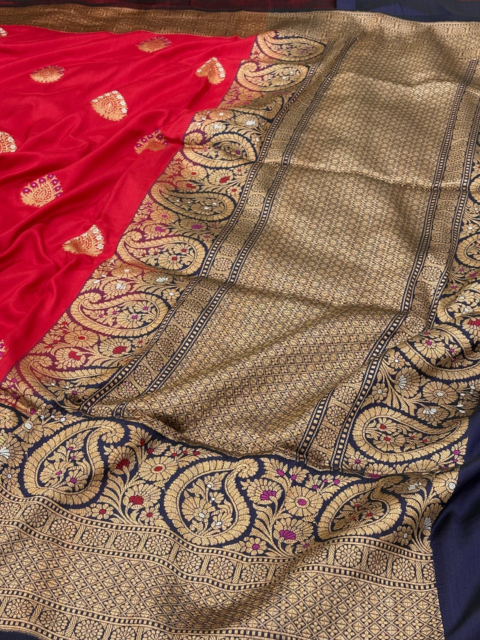 Red Banarasi Pure Katan Silk Handwoven Saree
