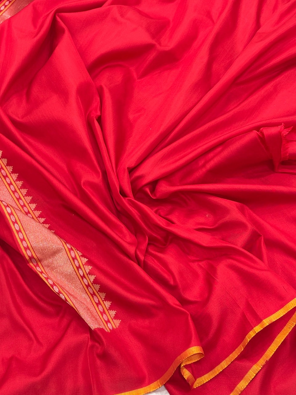 Raktambari Banarasi Ektara Silk Jamdani Handwoven Saree with Real Zari