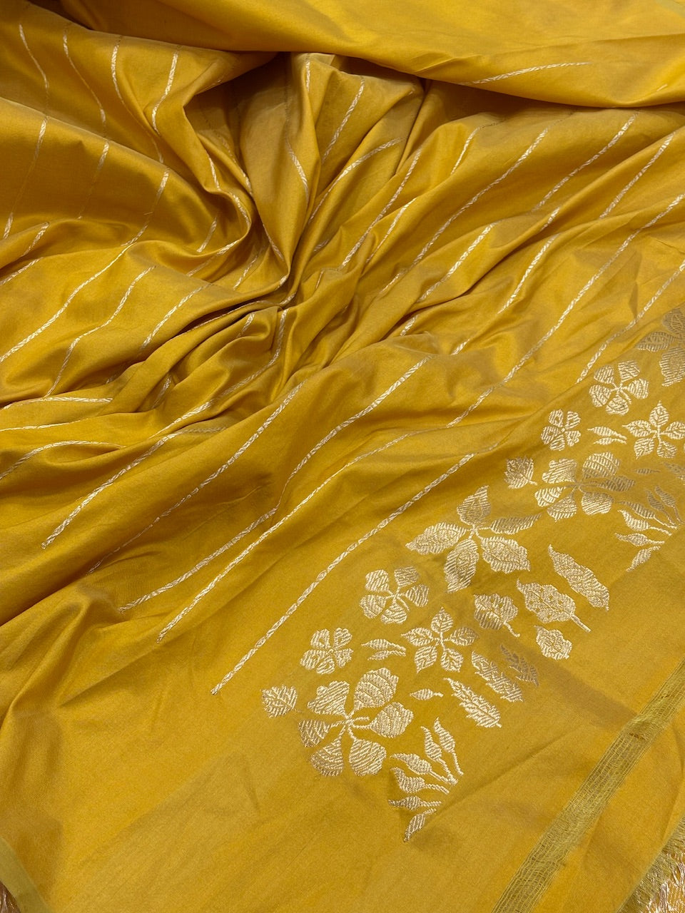 Yellow Banarasi Pure Katan Silk Handwoven Saree