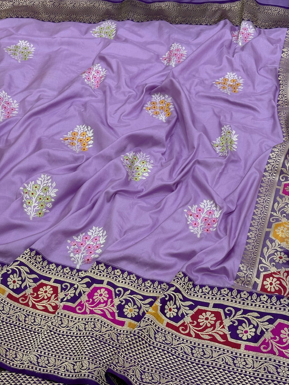 Lavender Banarasi Pure Katan Silk Handwoven Saree