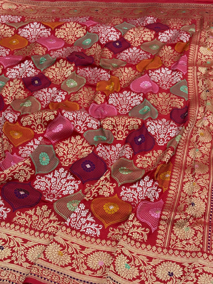 Red Minakaari Banarasi Pure Katan Silk Handwoven Saree