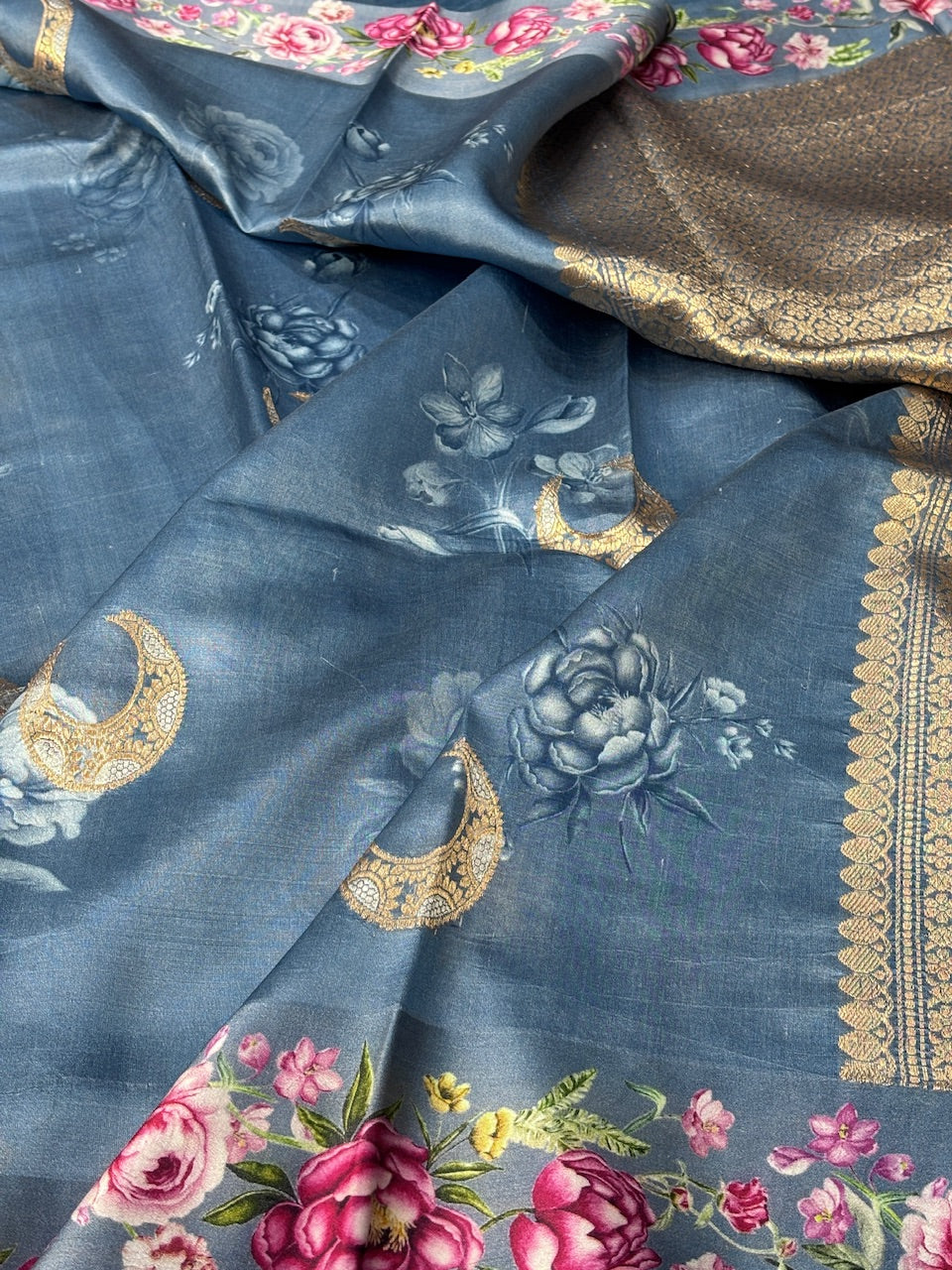 Greyish Printed Mango Katan Banarasi Silk Handwoven Saree
